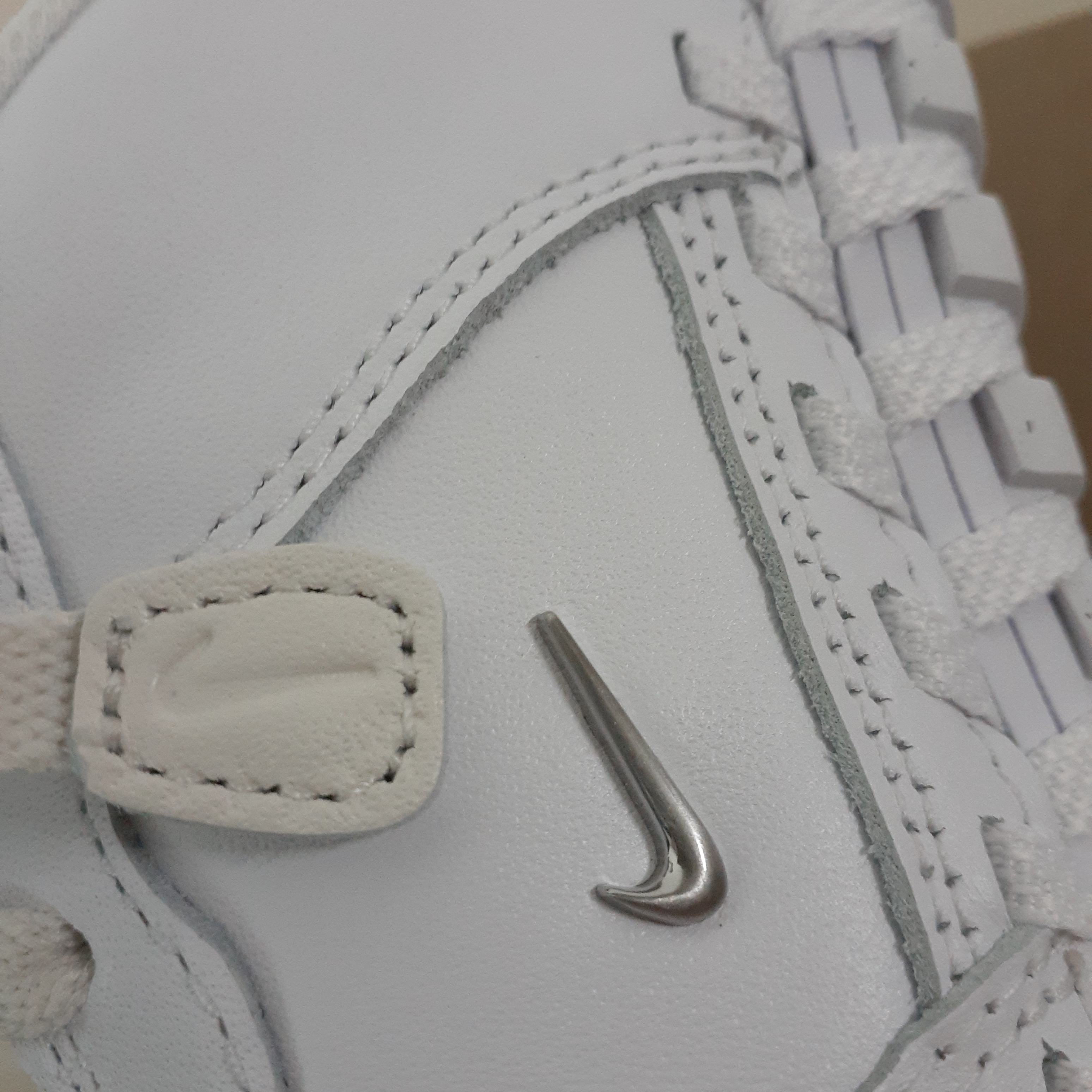 Nike x Jacquemus J Force 1 Low LX SP White 착용 스타일 - 2