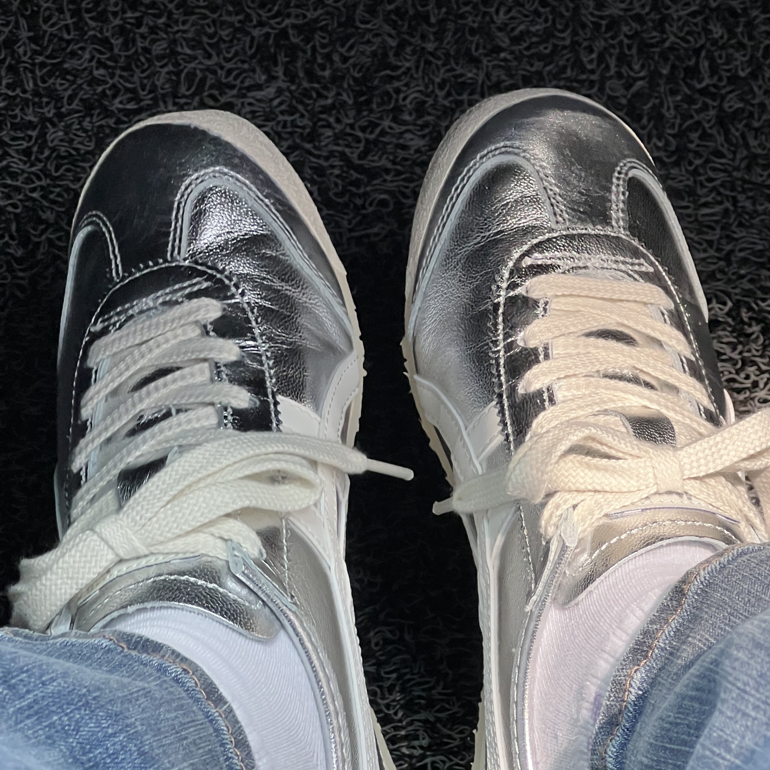 Onitsuka Tiger Mexico 66 White Silver 착용 스타일