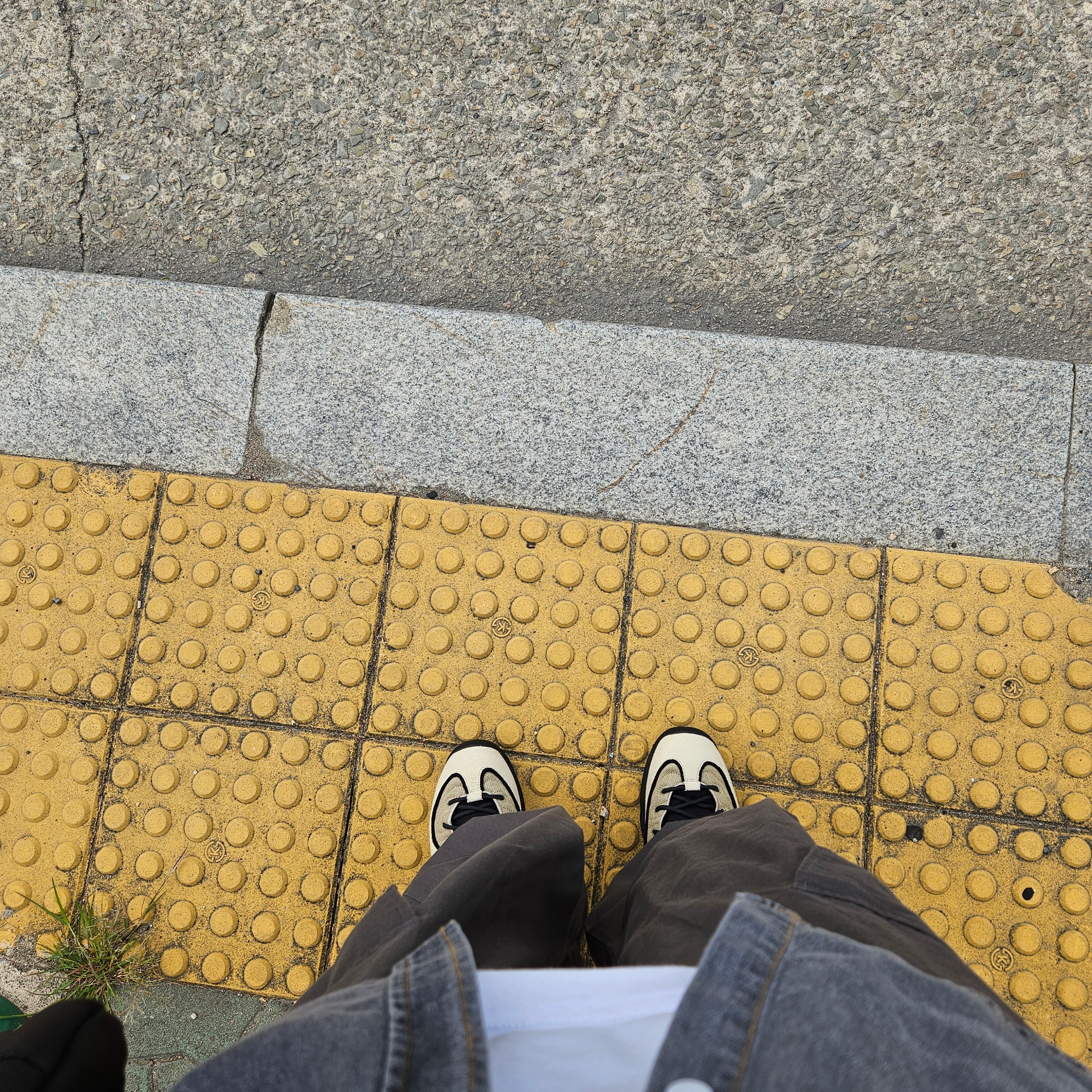 Nike x Stussy Air Penny II Rattan and Limestone 착용 스타일