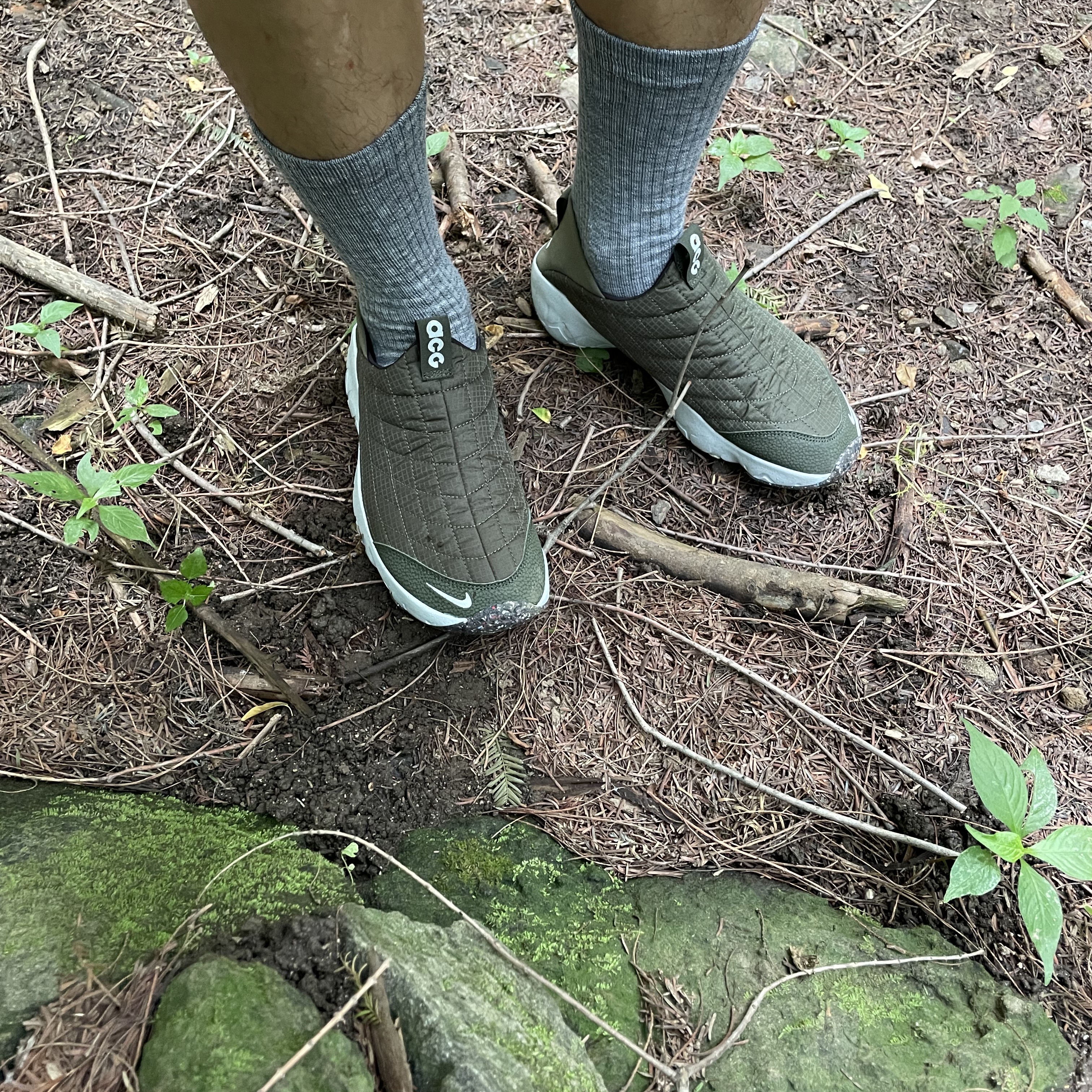 Nike ACG Moc 3.5 Cargo Khaki 착용 스타일