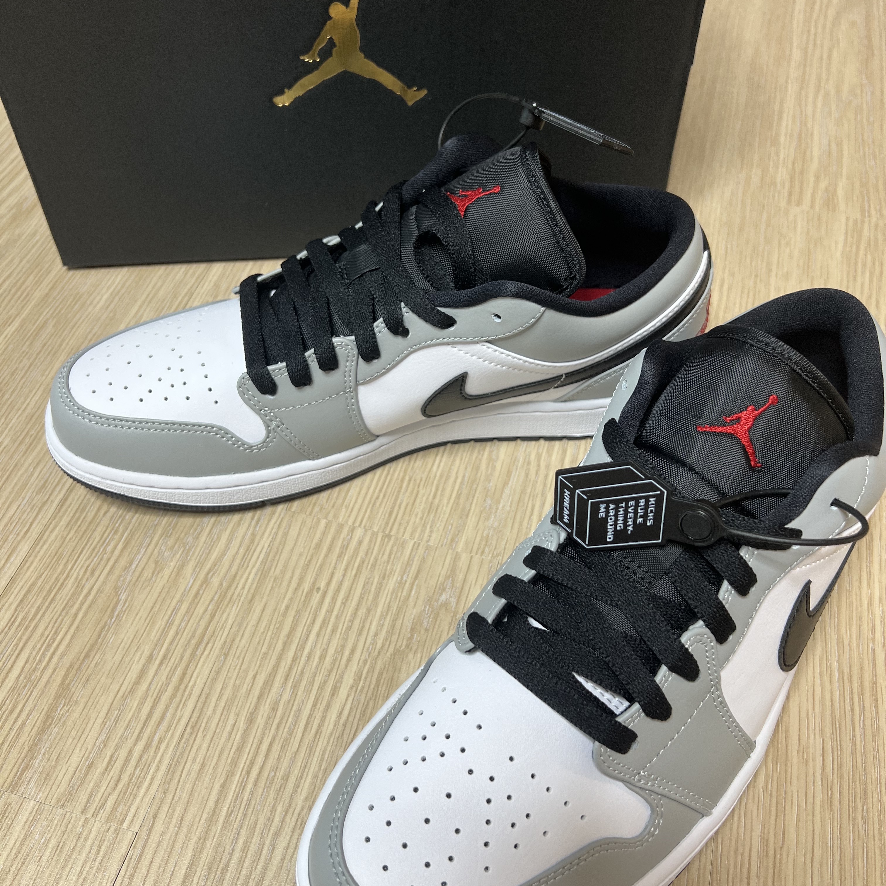 Jordan 1 Low Light Smoke Grey 착용 스타일 - 1