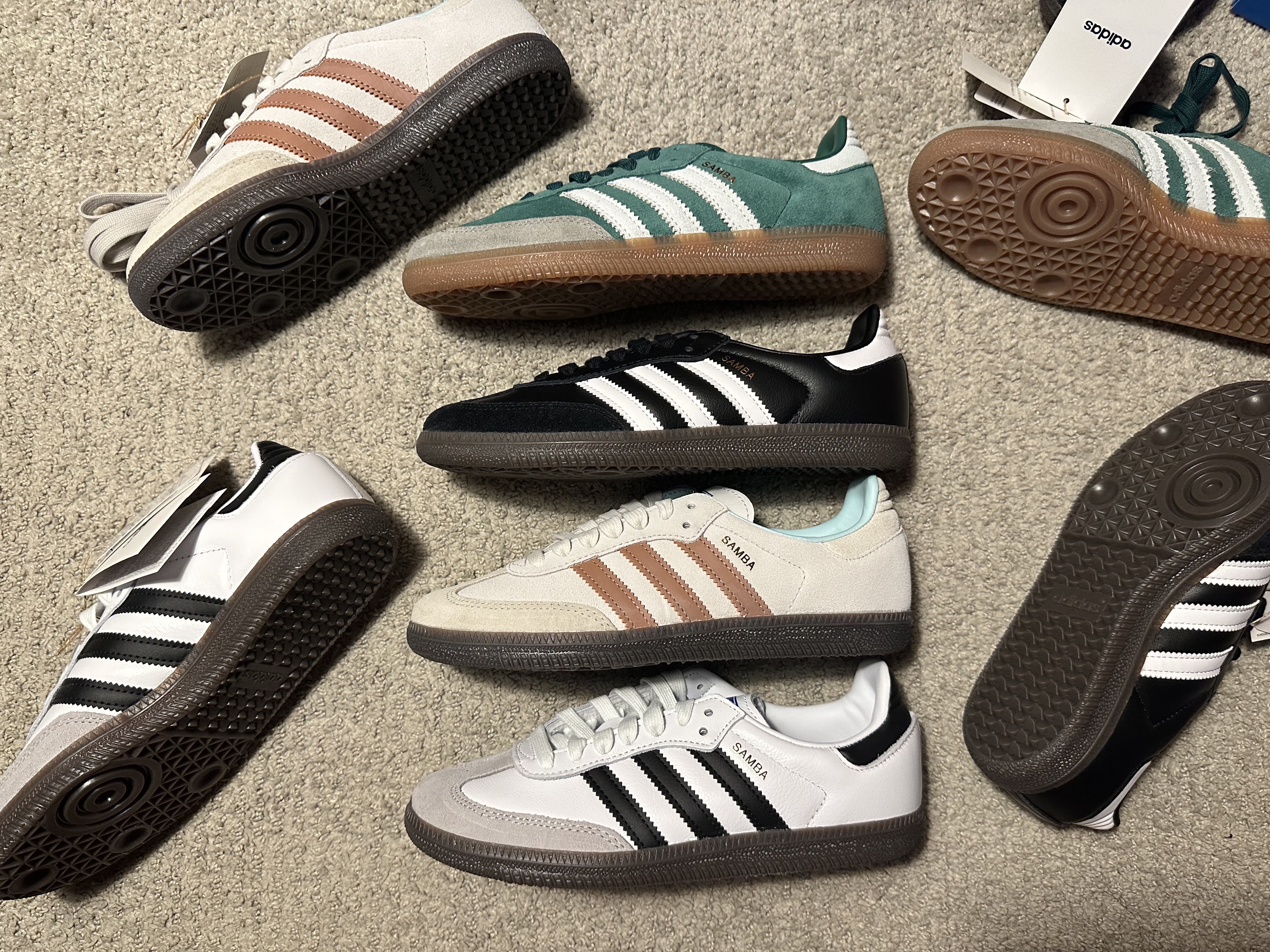 Adidas Samba OG Collegiate Green Gum, Adidas Samba OG Crystal White Clay Strata 착용 스타일 - 2