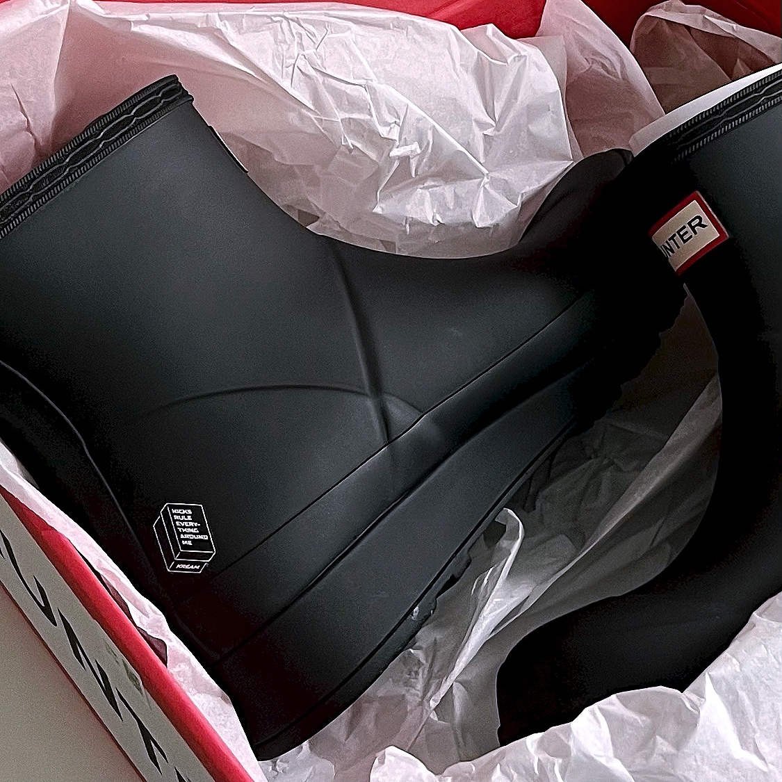 (W) Hunter Play Short Rain Boots Black 착용 스타일