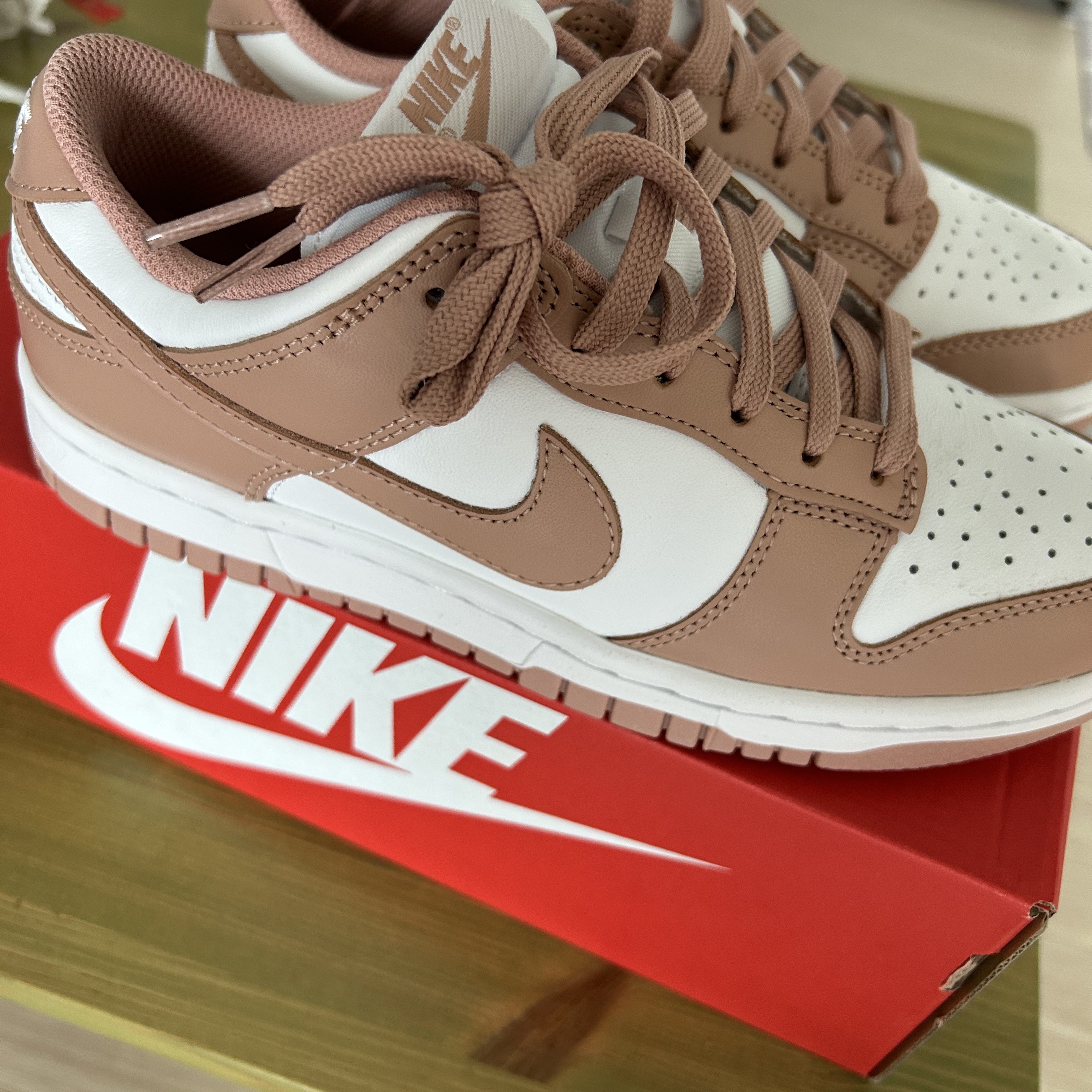 (W) Nike Dunk Low Rose Whisper 착용 스타일
