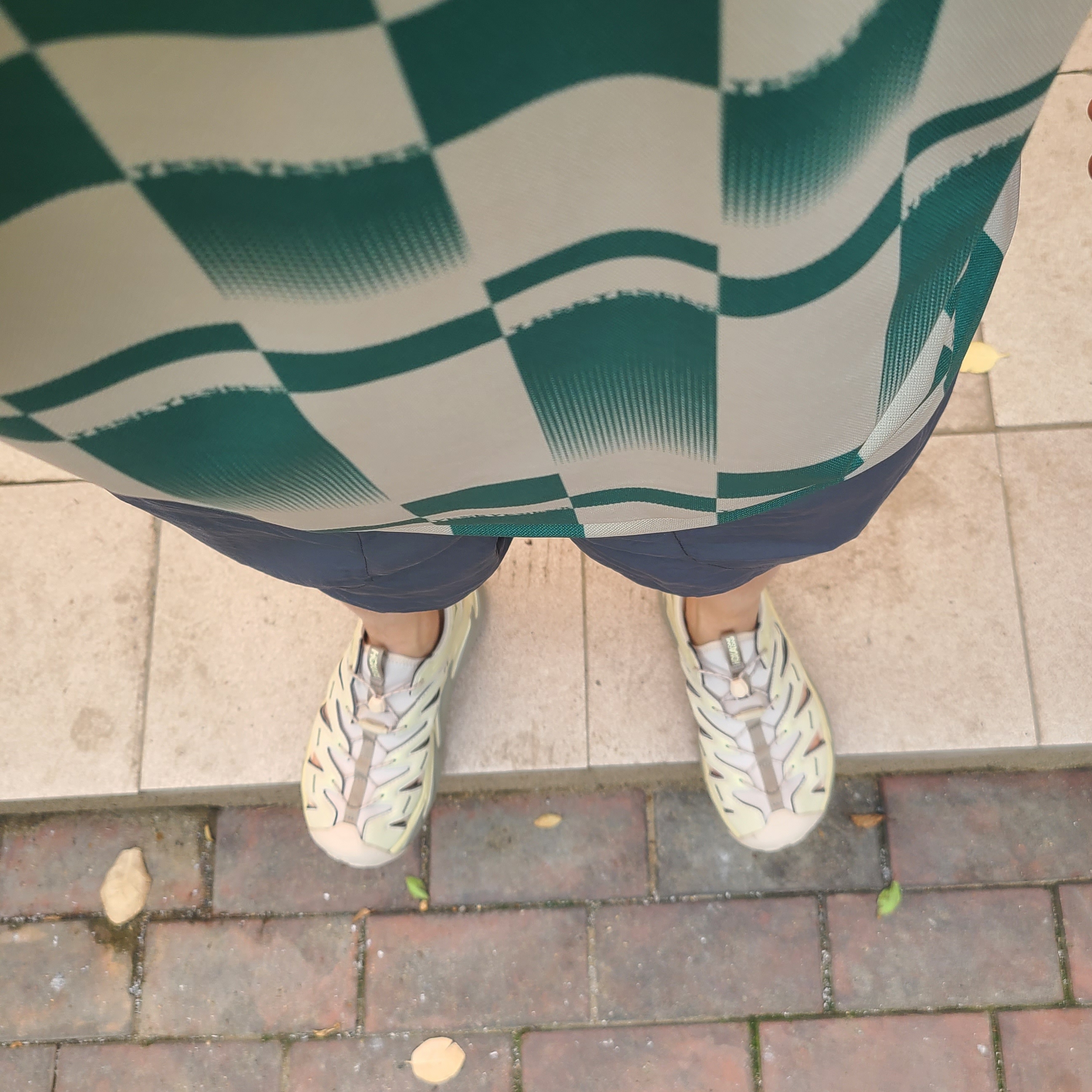 Hoka Hopara Shifting Sand Dune 착용 스타일 - 2
