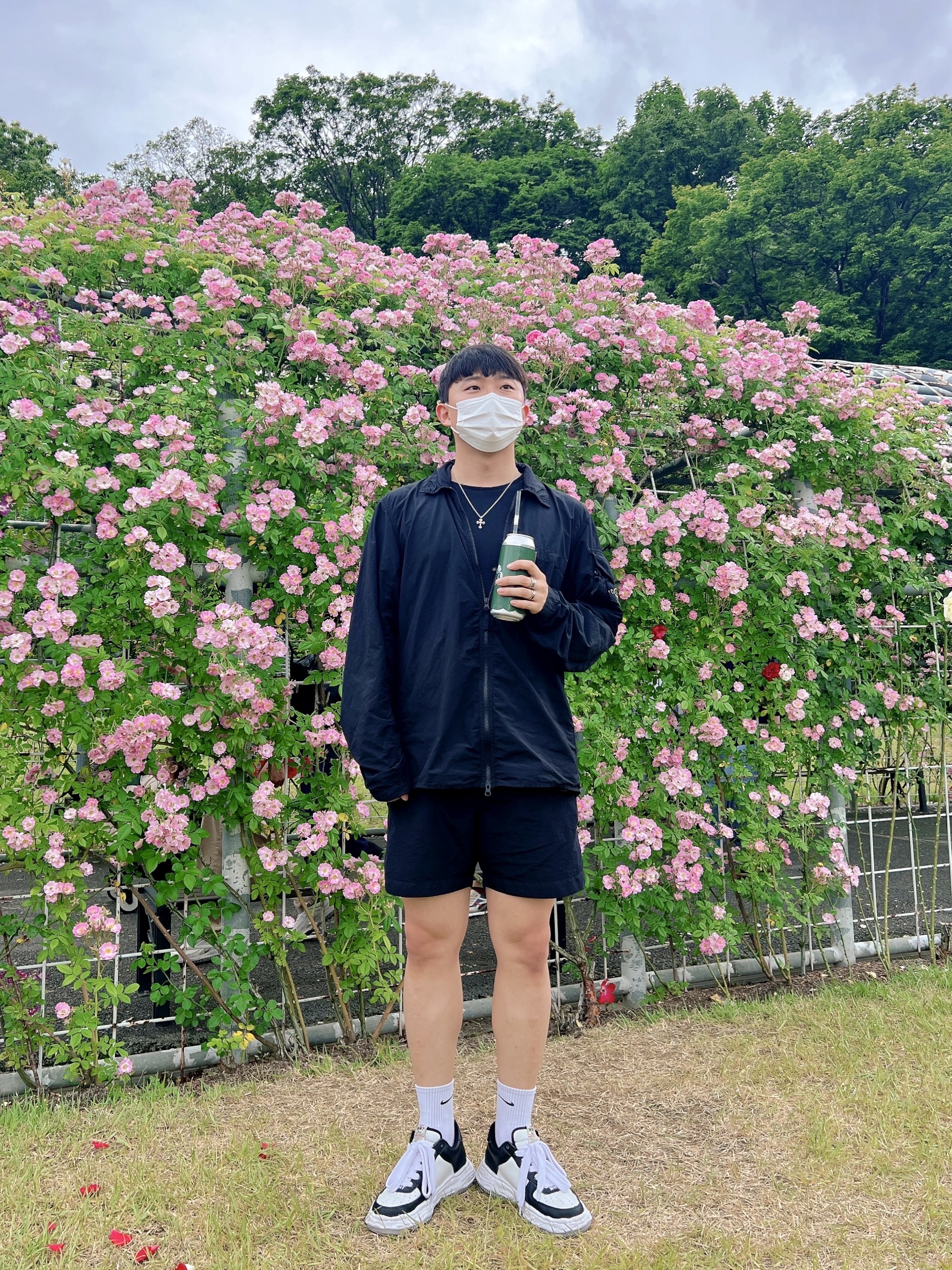 Maison Mihara Yasuhiro Wayne OG Sole Leather Low-top Sneakers Black White, C.P. Company Flatt Nylon Lens Swim Shorts Black - 23SS 착용 스타일