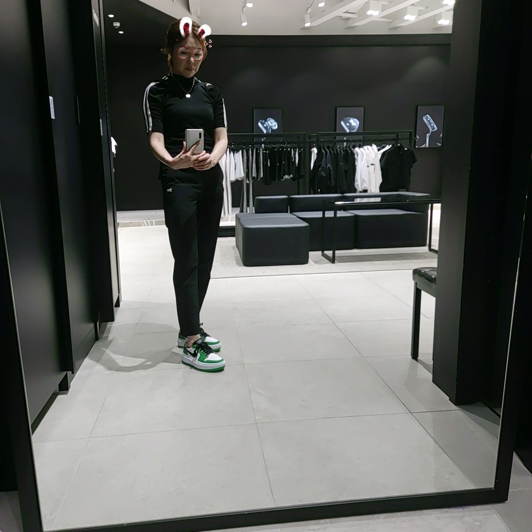 (W) Jordan 1 Elevate Low SE Lucky Green 착용 스타일