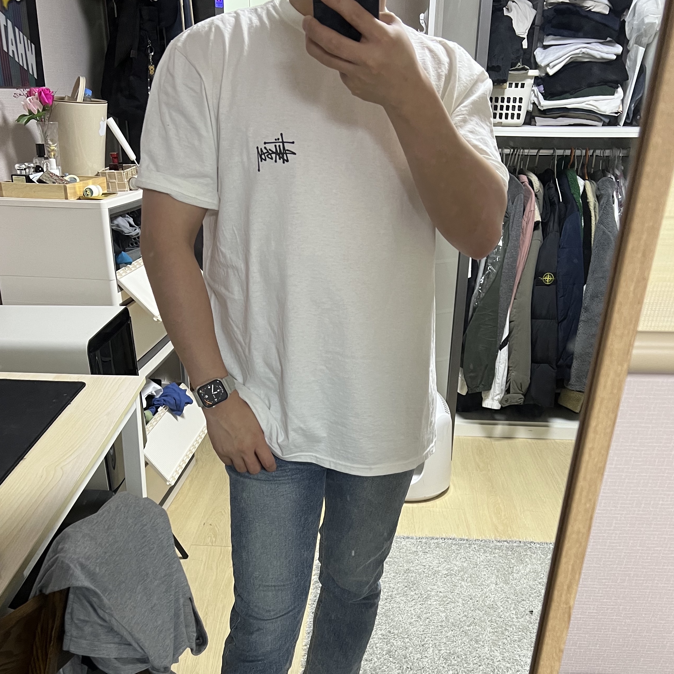 Stussy Basic Stussy T-Shirt White 2022 착용 스타일