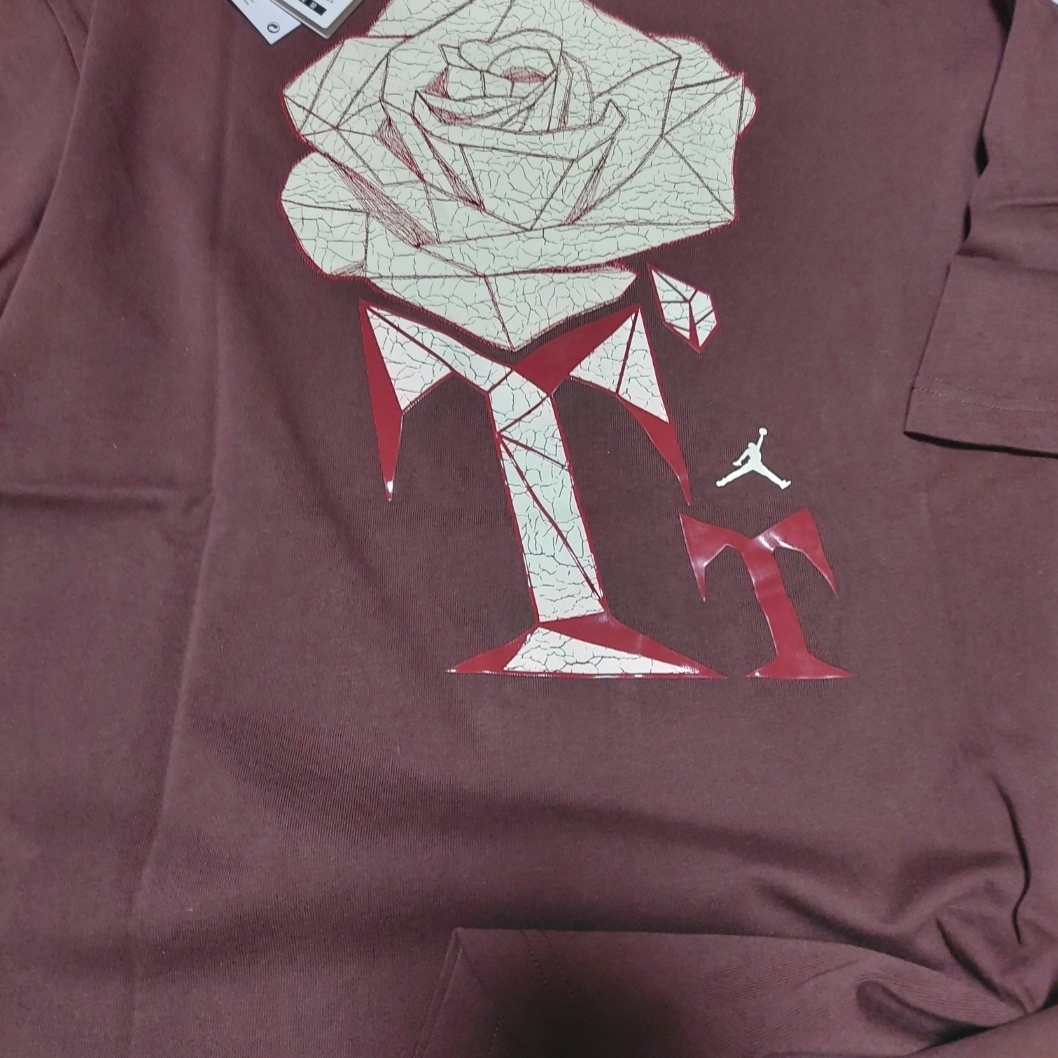 (W) Jordan x Teyana Taylor Vintage T-Shirt Earth - Asia 착용 스타일 - 2