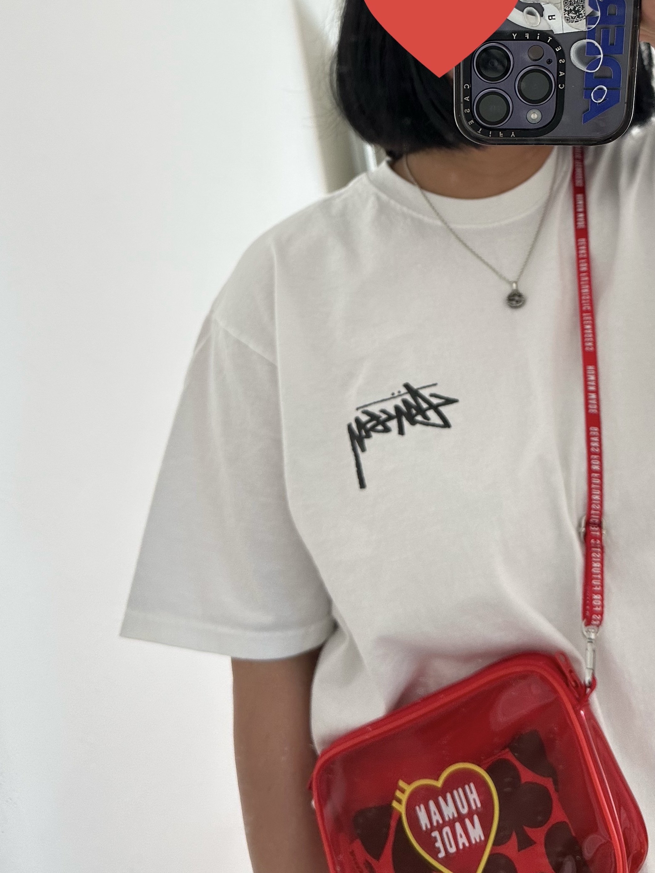 Stussy Plush T-Shirt White, Human Made PVC Pouch Medium Red 착용 스타일