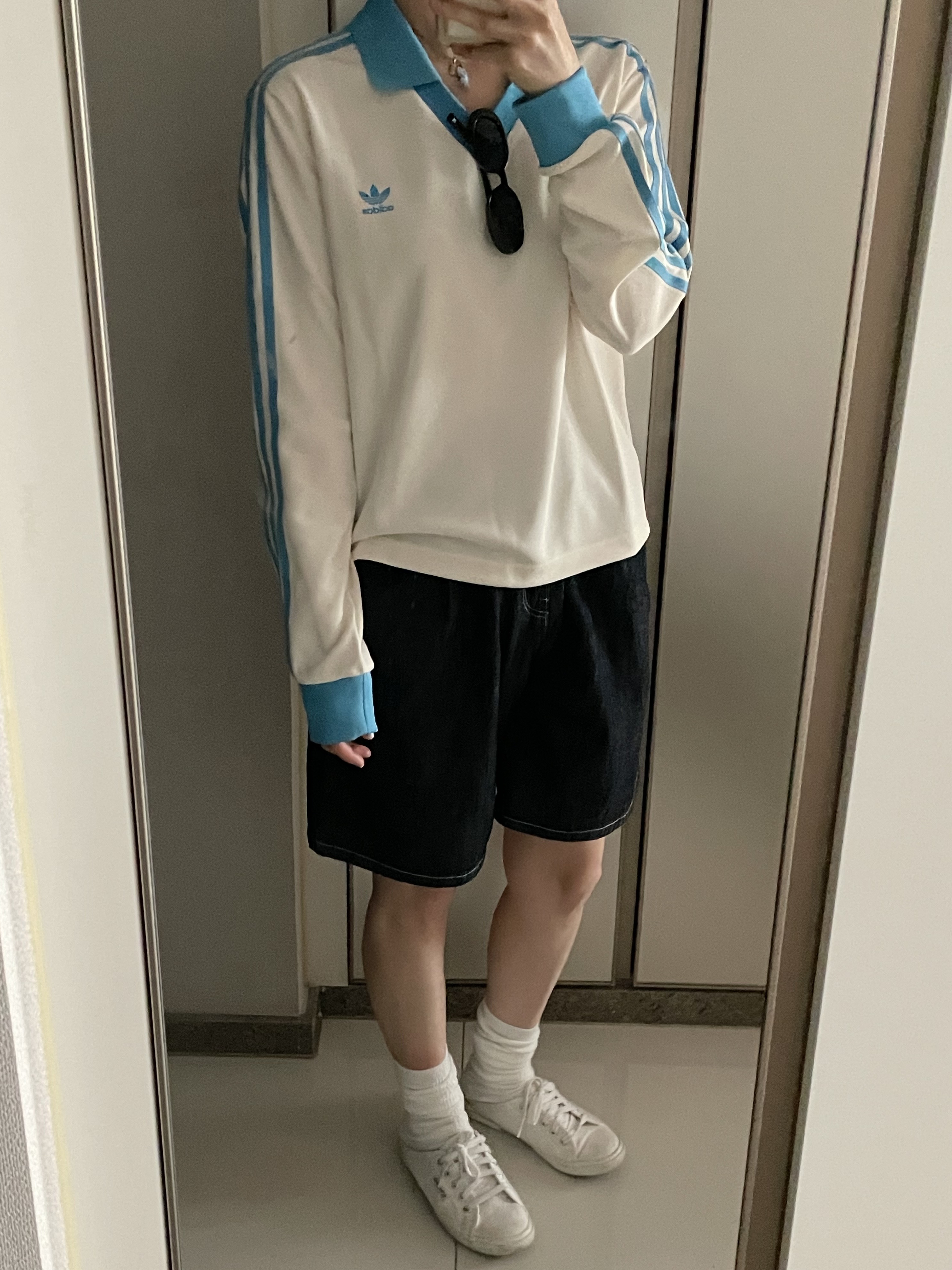 (W) Adidas x Sporty & Rich Long Sleeve Football Jersey Cream White - KR Sizing, (W) Adidas x Sporty & Rich Long Sleeve Football Jersey Cream White - US Sizing 착용 스타일 - 3