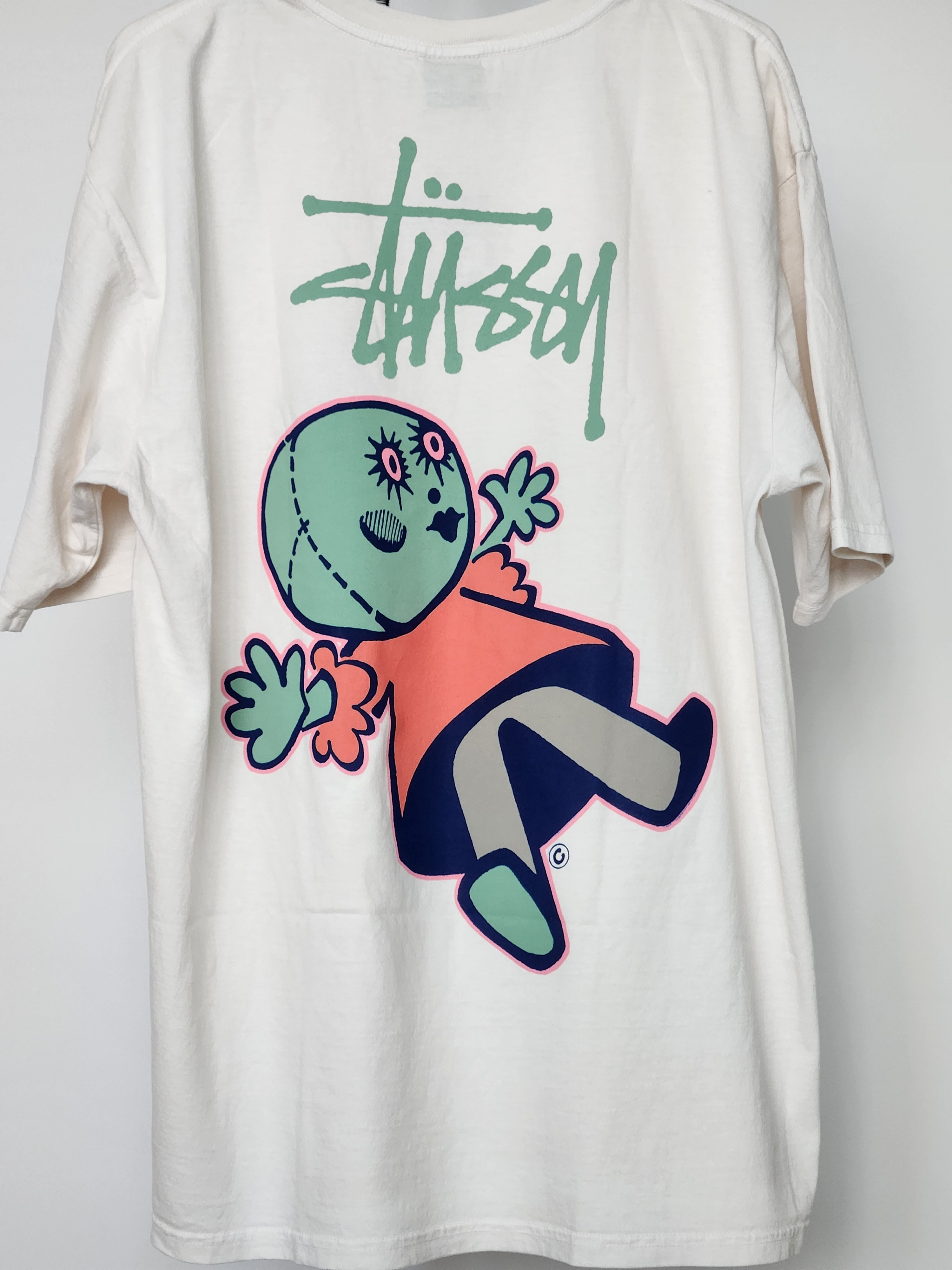 Stussy Dollie Pigment Dyed T-Shirt Natural 착용 스타일 - 1