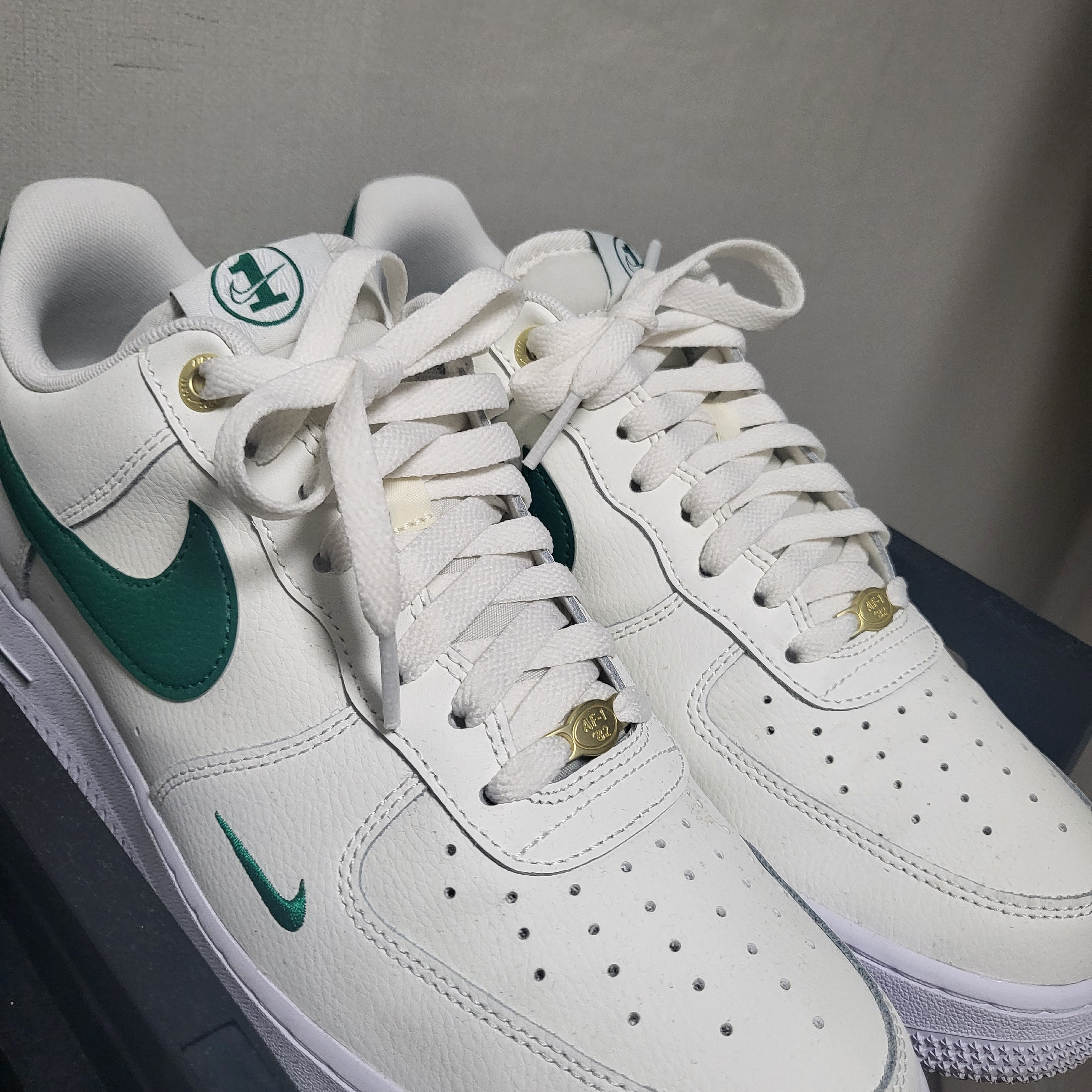 Nike Air Force 1 '07 LV8 40th Anniversary Join Forces Sail Malachite 착용 스타일