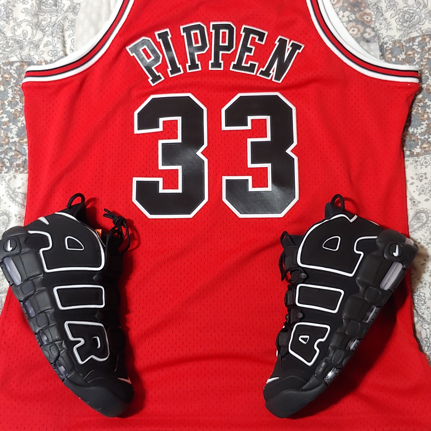 Jordan 11 Retro Concord 2018, Nike Air More Uptempo Black White 2020 착용 스타일 - 4