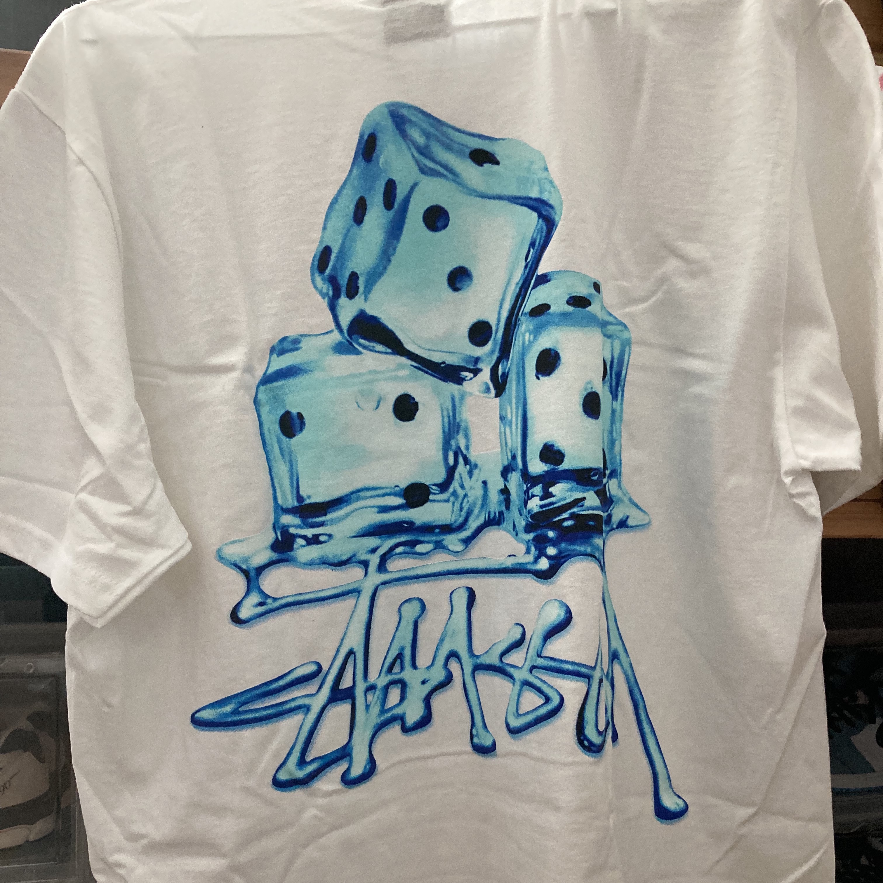 Stussy Melted T-Shirt White 착용 스타일