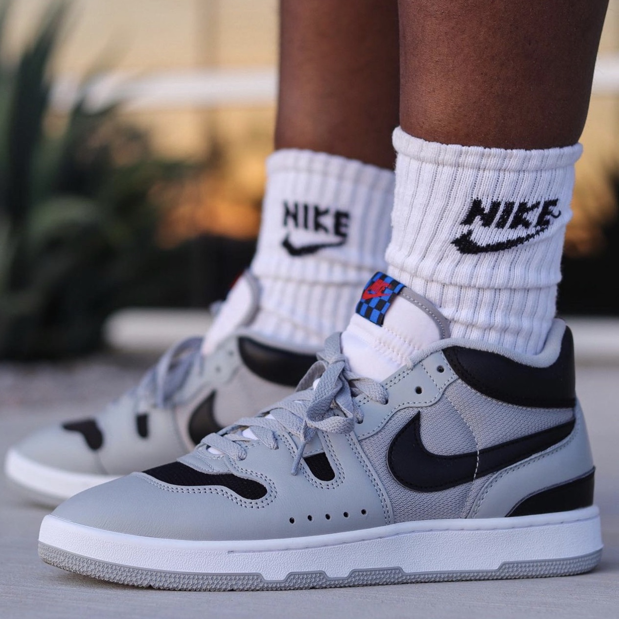Nike Mac Attack QS SP Light Smoke Grey 착용 스타일 - 4