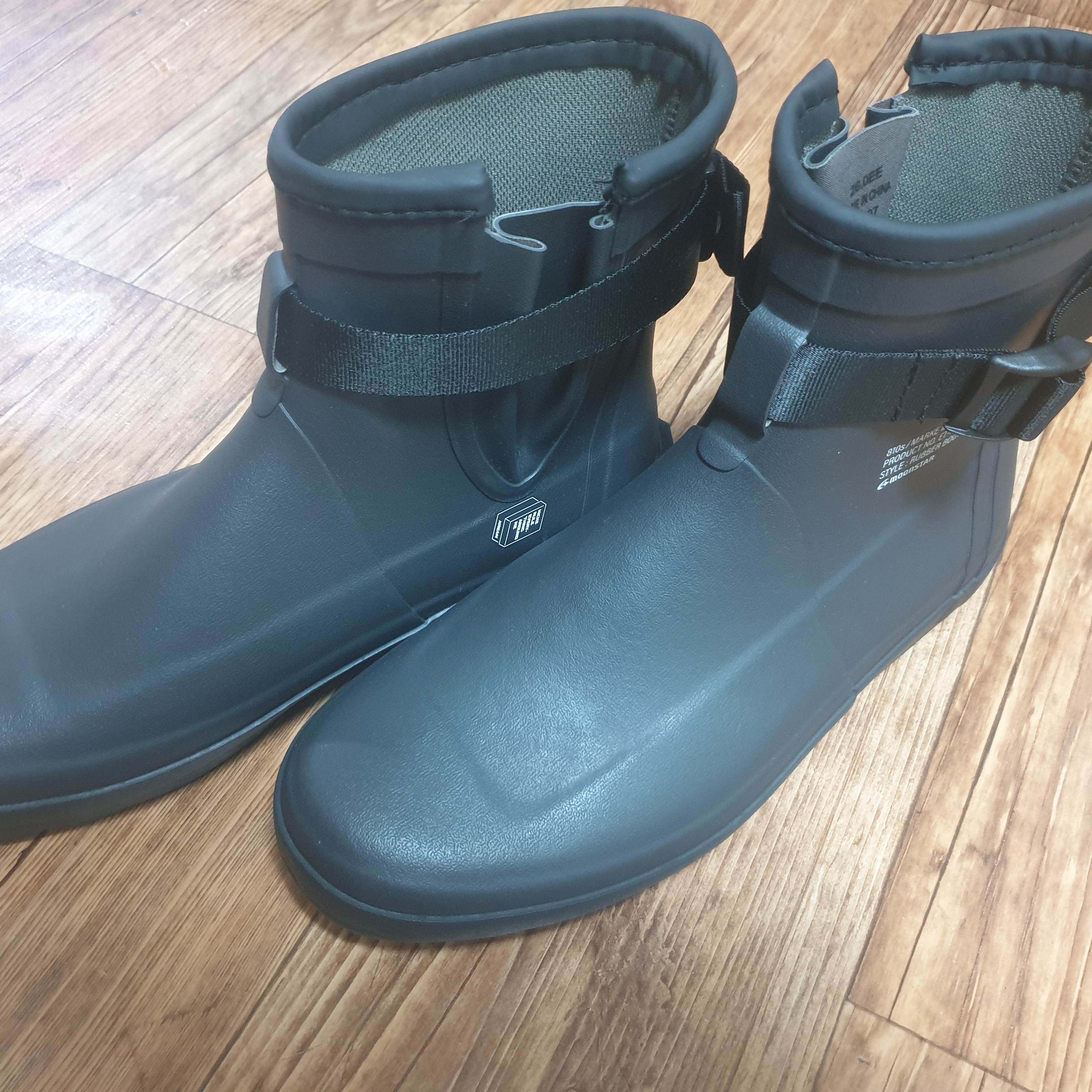 Moonstar 810s ET027 Marke Modi Charcoal 착용 스타일
