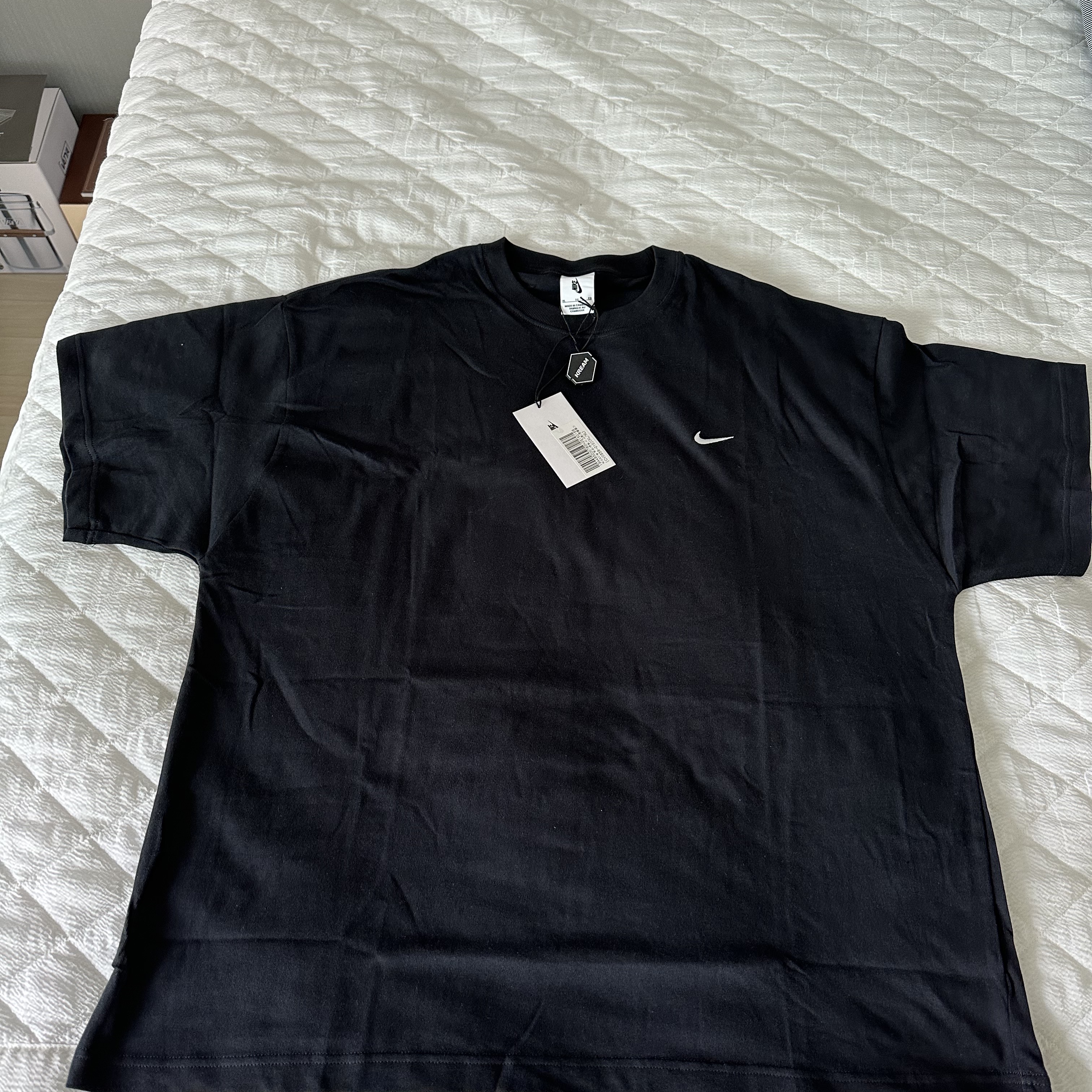 Nike NRG Solo Swoosh T-Shirt Black - US/EU 착용 스타일