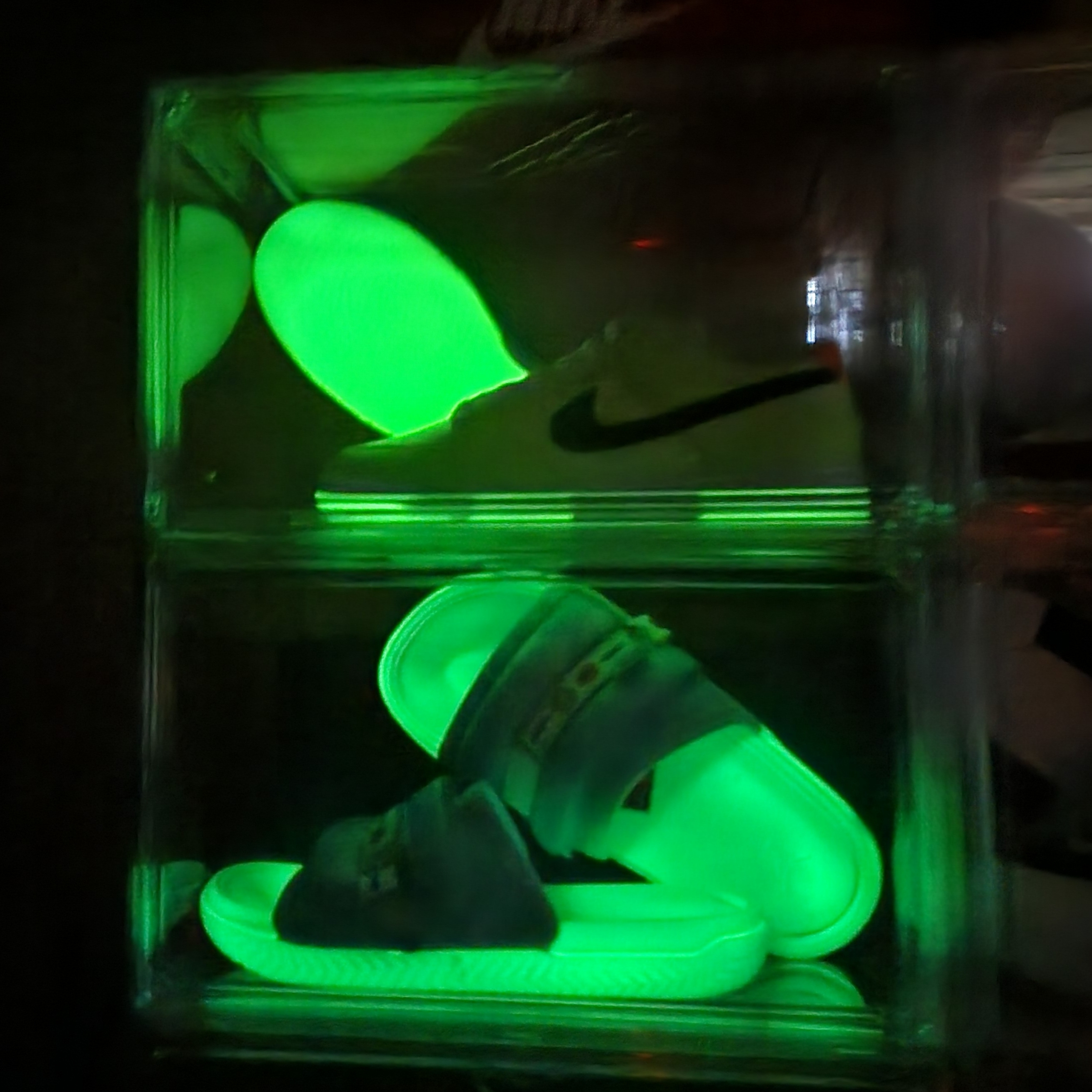 Nike Dunk Low Volt, Jordan x J Balvin Super Play 착용 스타일 - 1