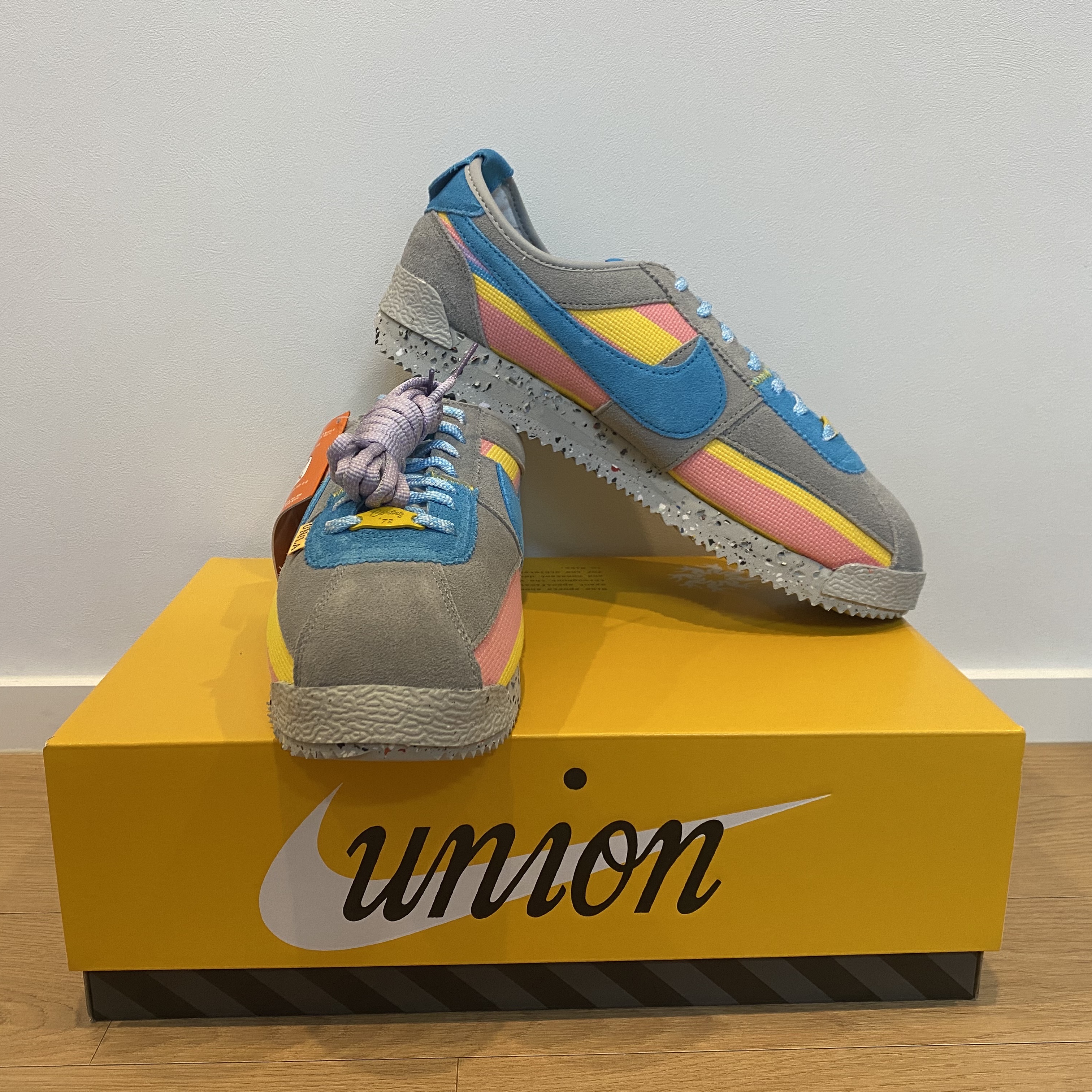 Nike x Union Cortez SP Light Smoke 착용 스타일 - 2