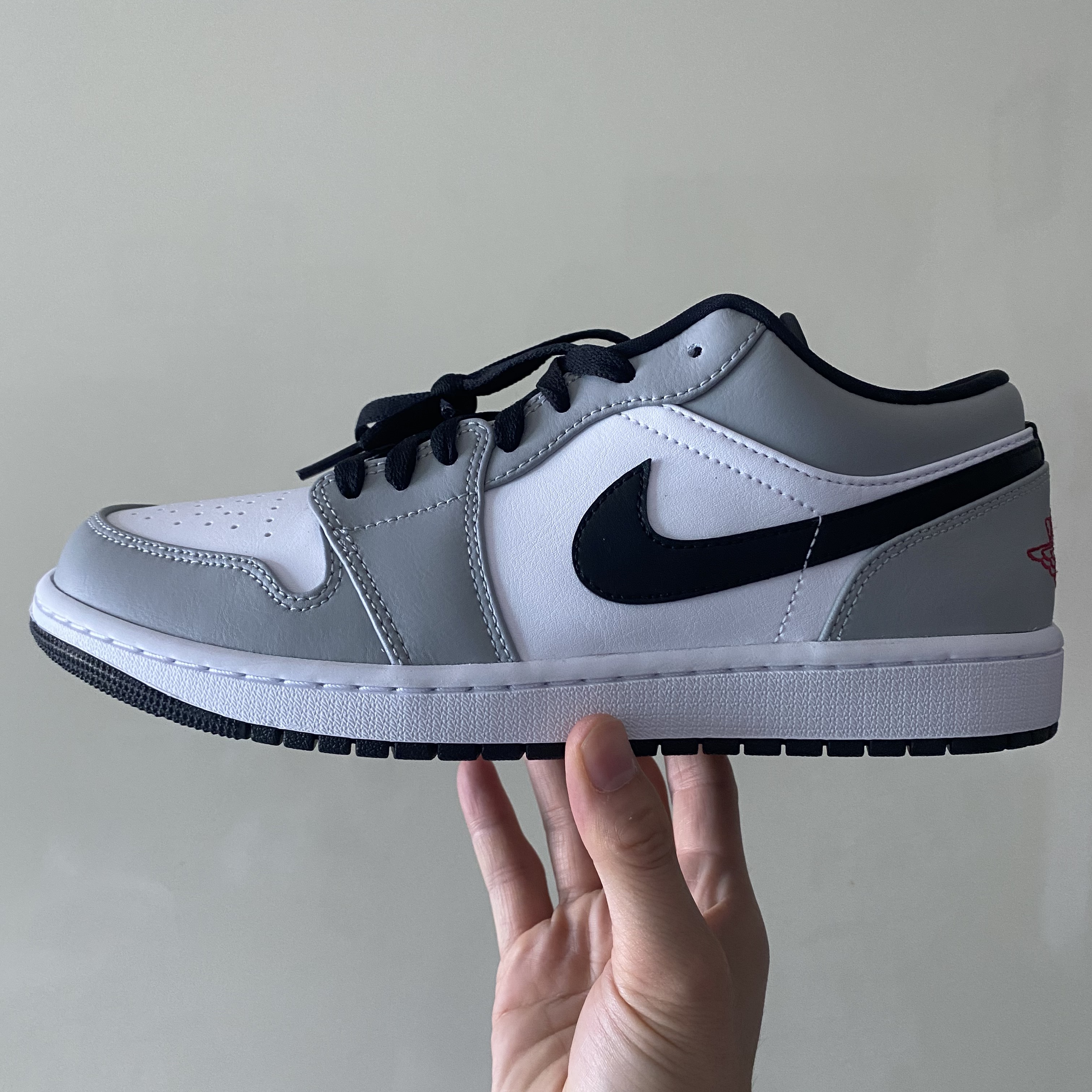 Jordan 1 Low Light Smoke Grey 착용 스타일 - 1
