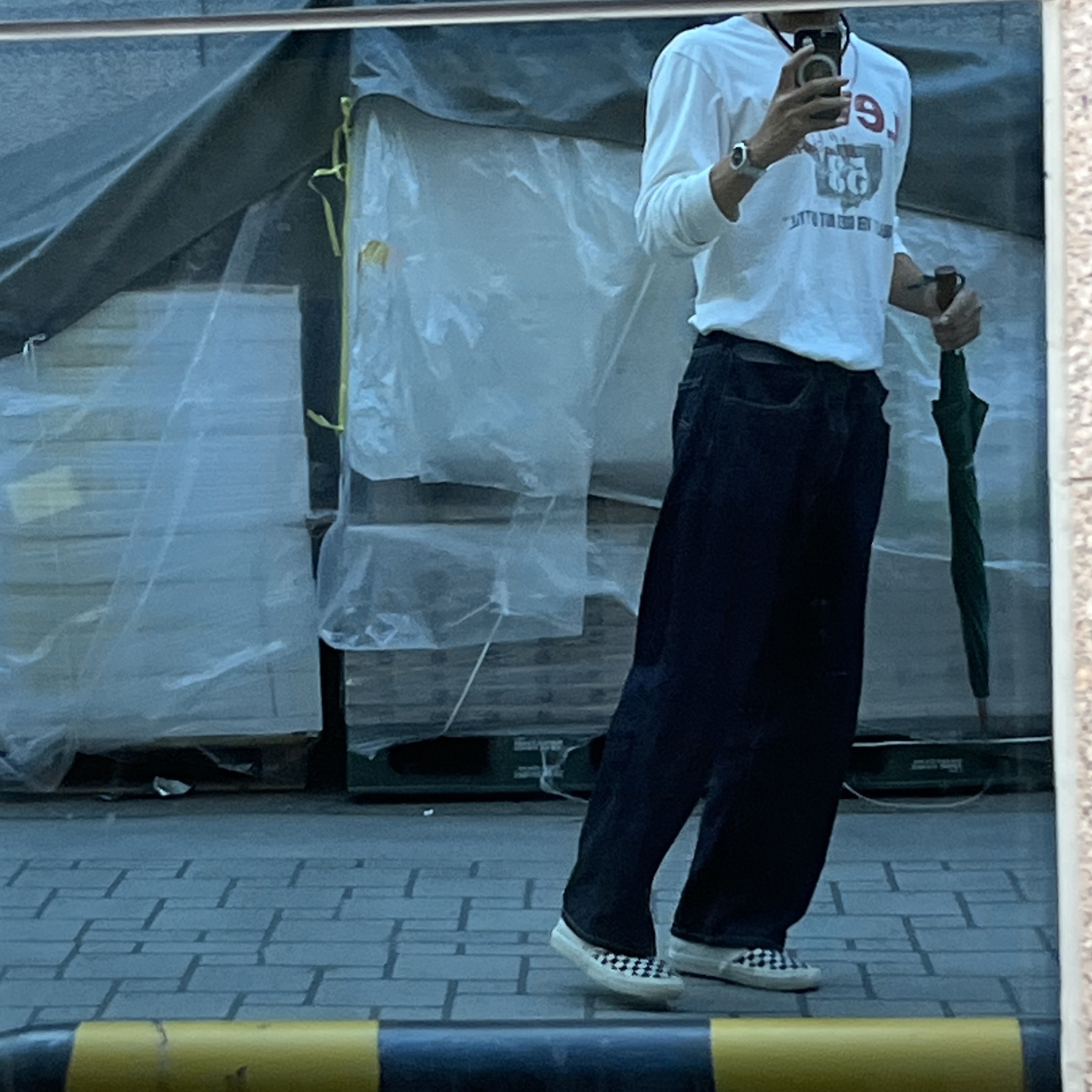 Vans Checkerboard Comfycush One Marshmallow 착용 스타일