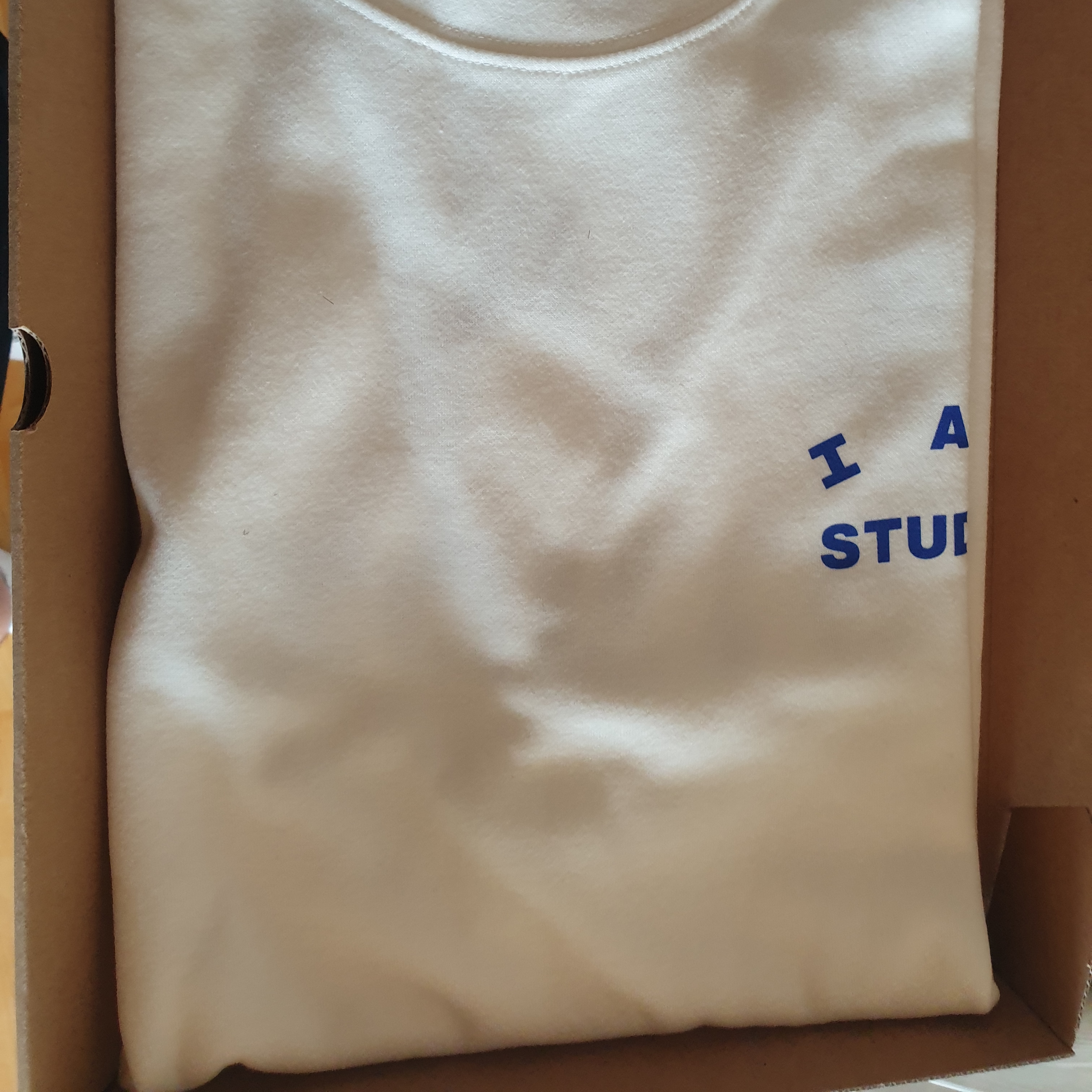 IAB Studio 10th Anniversary T-Shirt White 착용 스타일