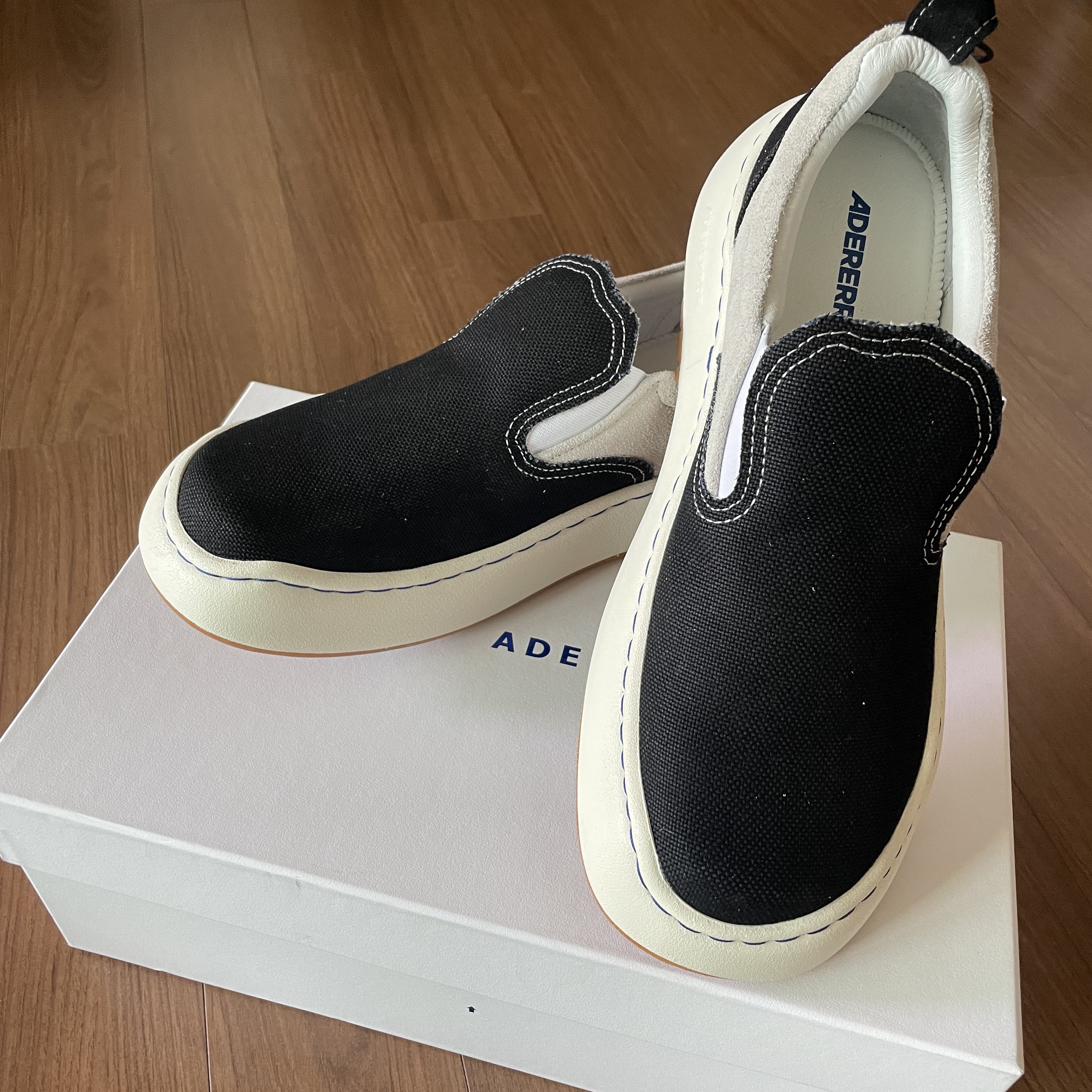 Ader Error Log; Lad Noir 착용 스타일