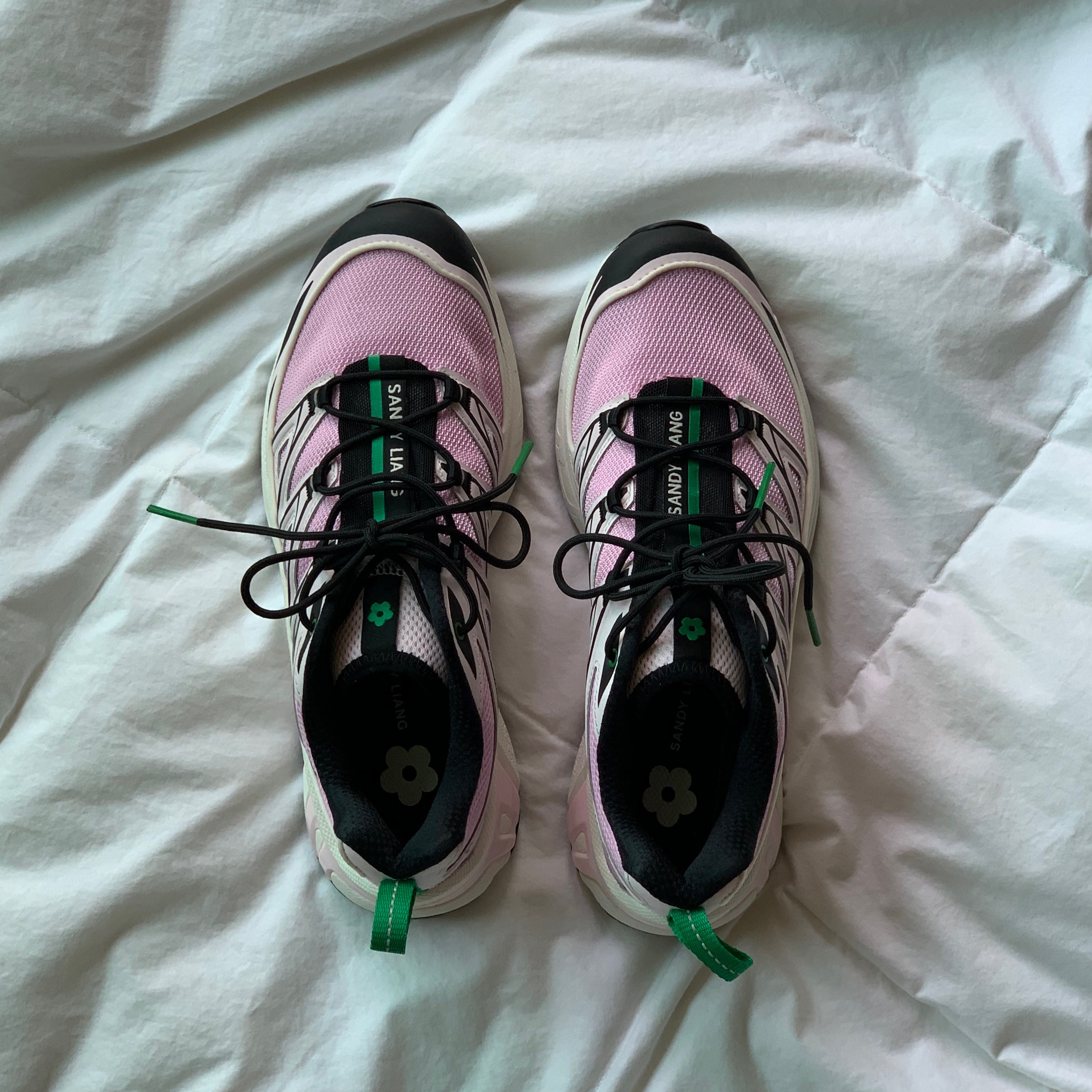 Salomon x Sandy Liang XT-6 Expanse Cradle Pink 착용 스타일 - 1