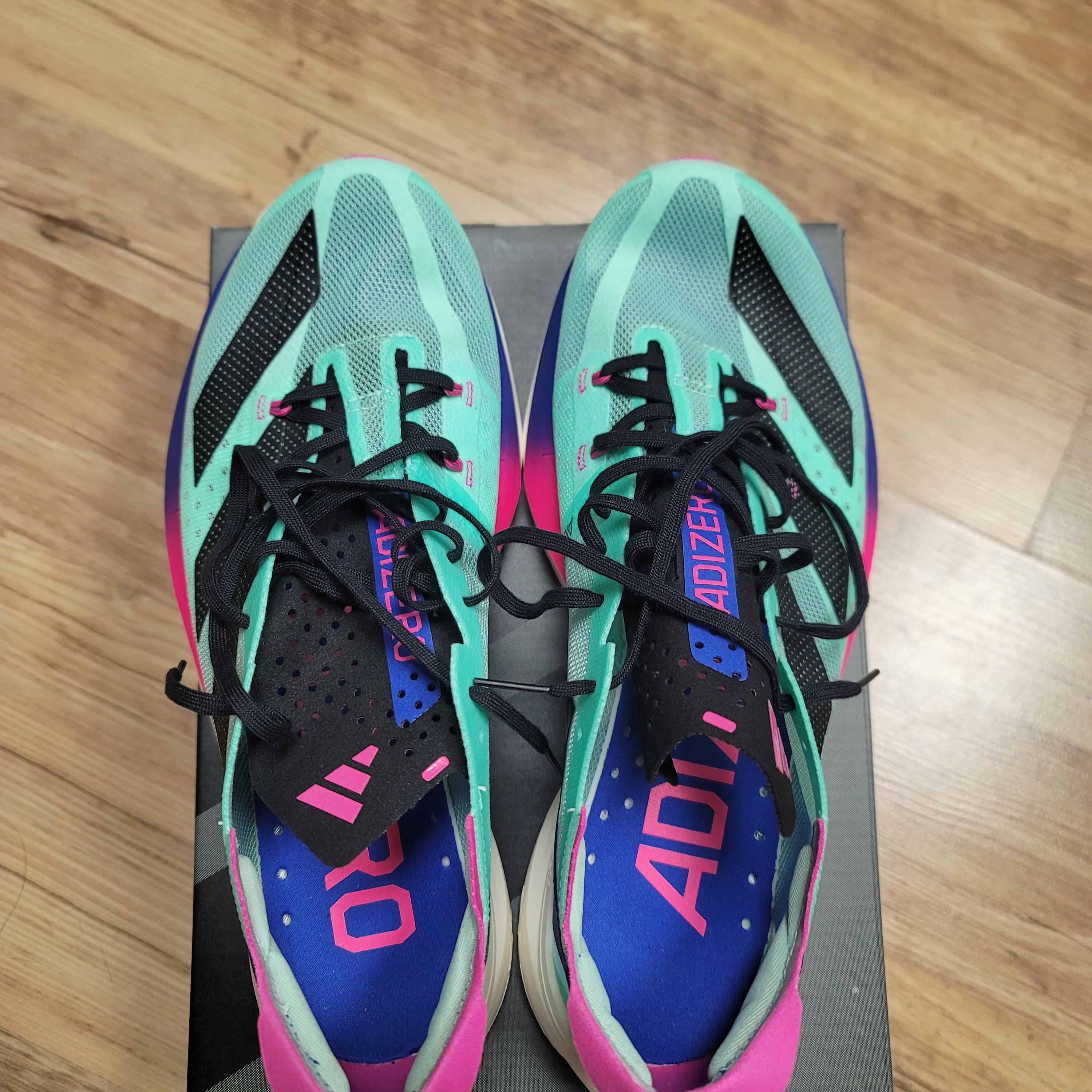 Adidas Adizero Adios Pro 3 Pulse Mint Core Black 착용 스타일