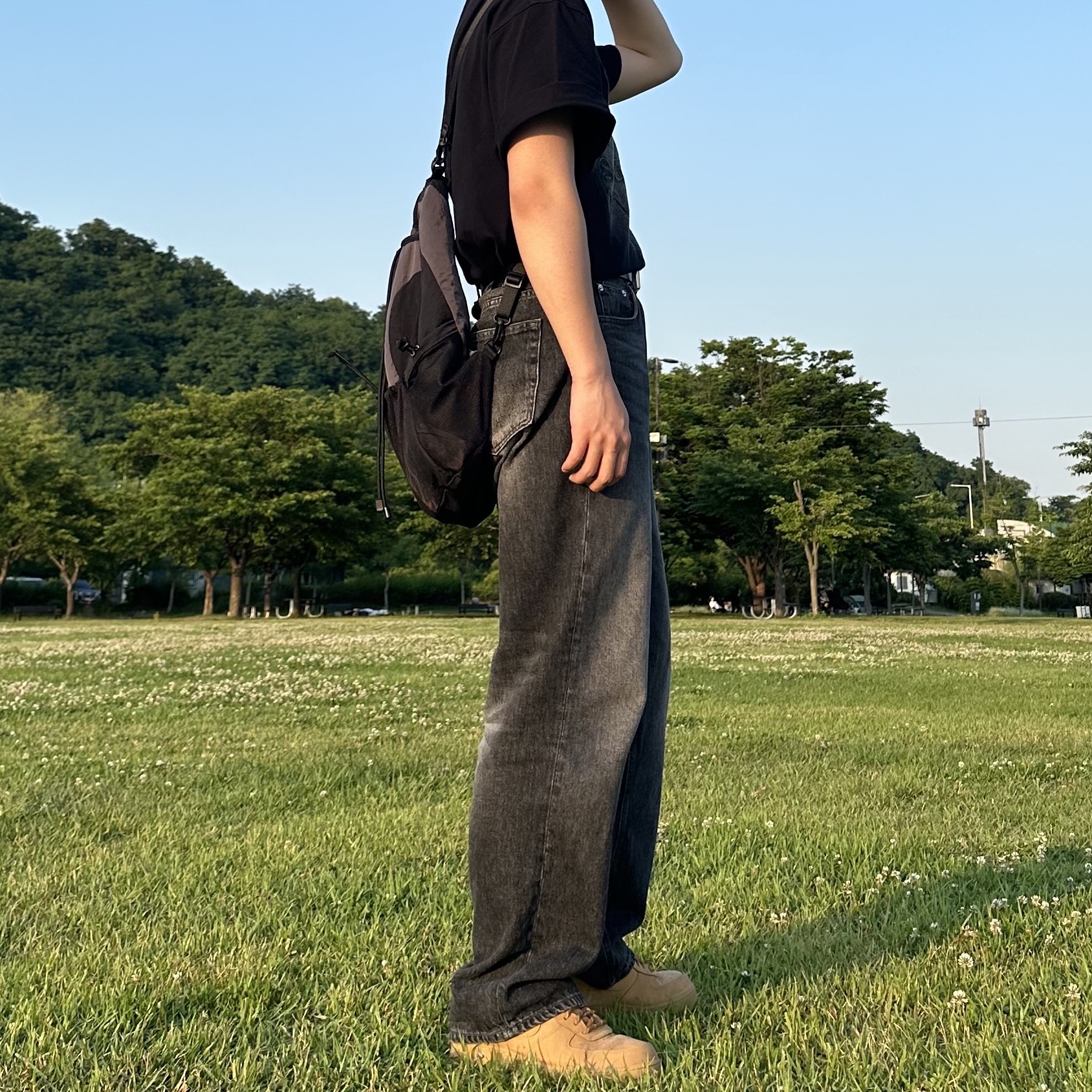 Nike Air Force 1 '07 WB Flax 착용 스타일 - 1