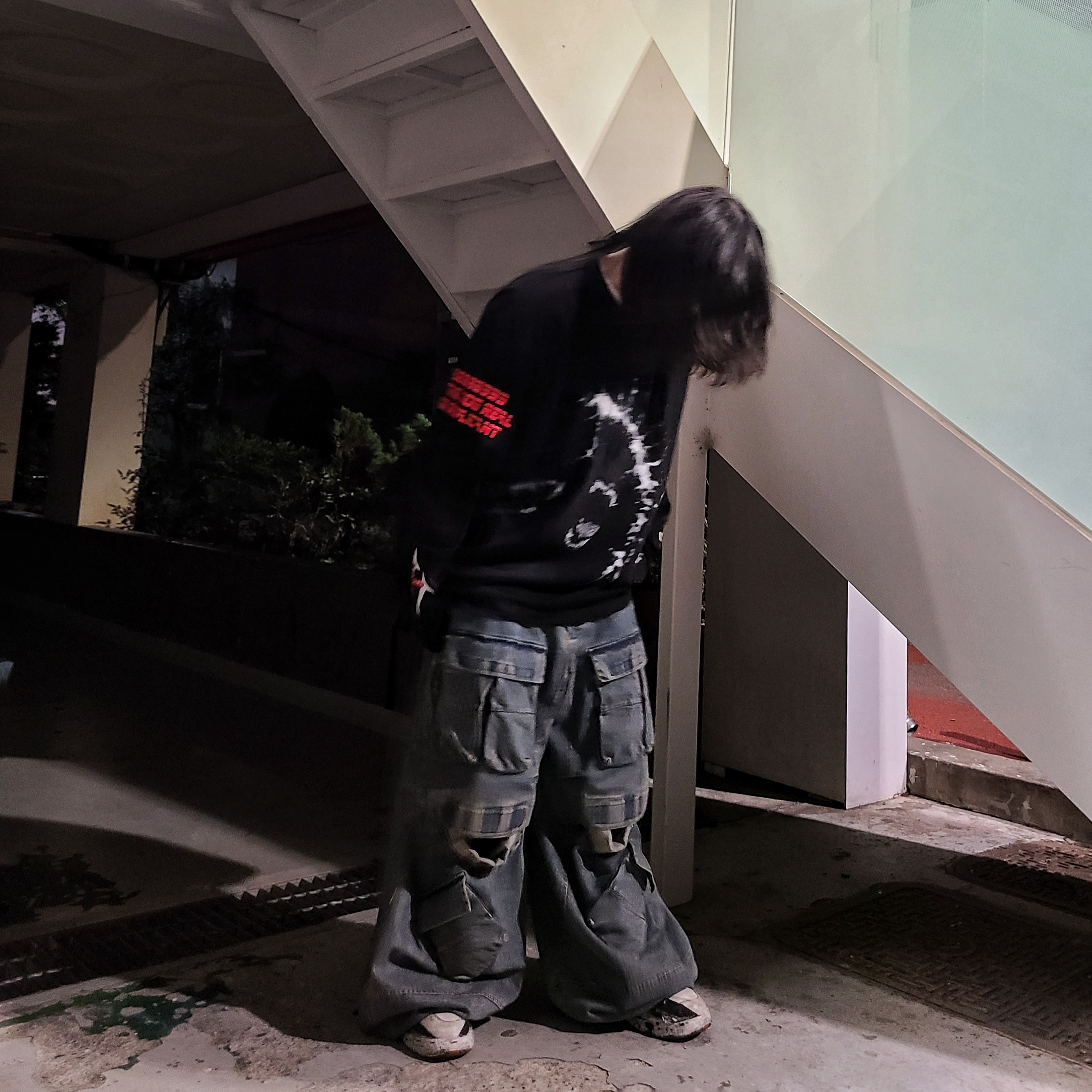 [KREAM 단독] Ourpas 061 Hell Runner Long Sleeve Black 착용 스타일 - 5