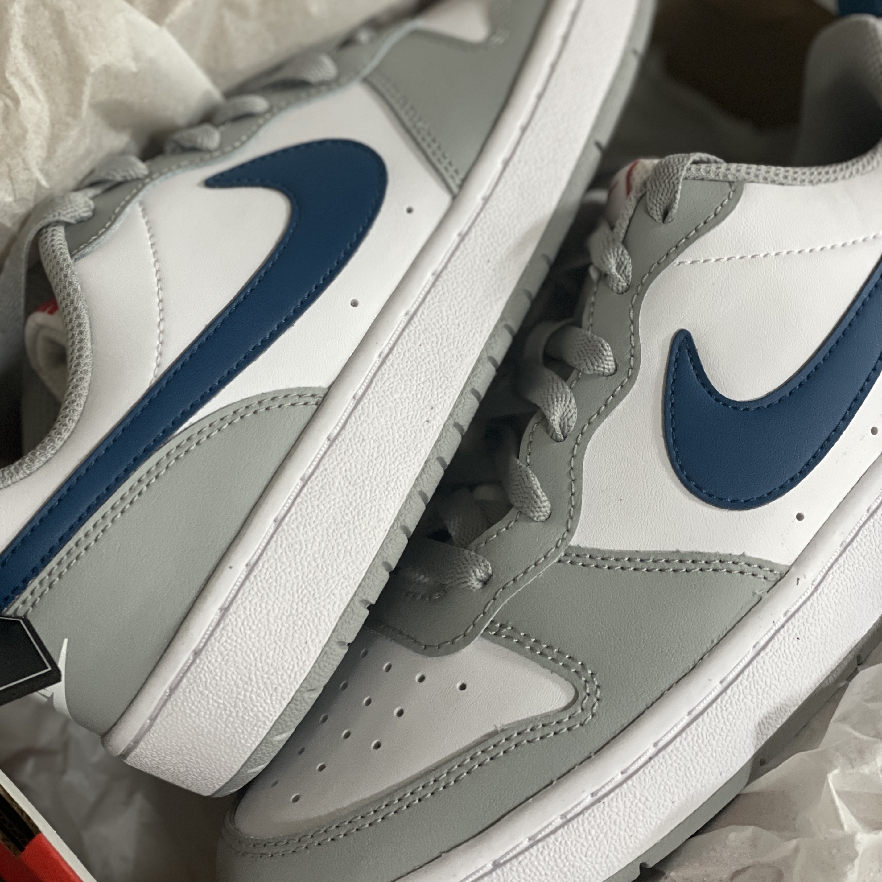 (GS) Nike Court Borough Low 2 Light Smoke Grey 착용 스타일