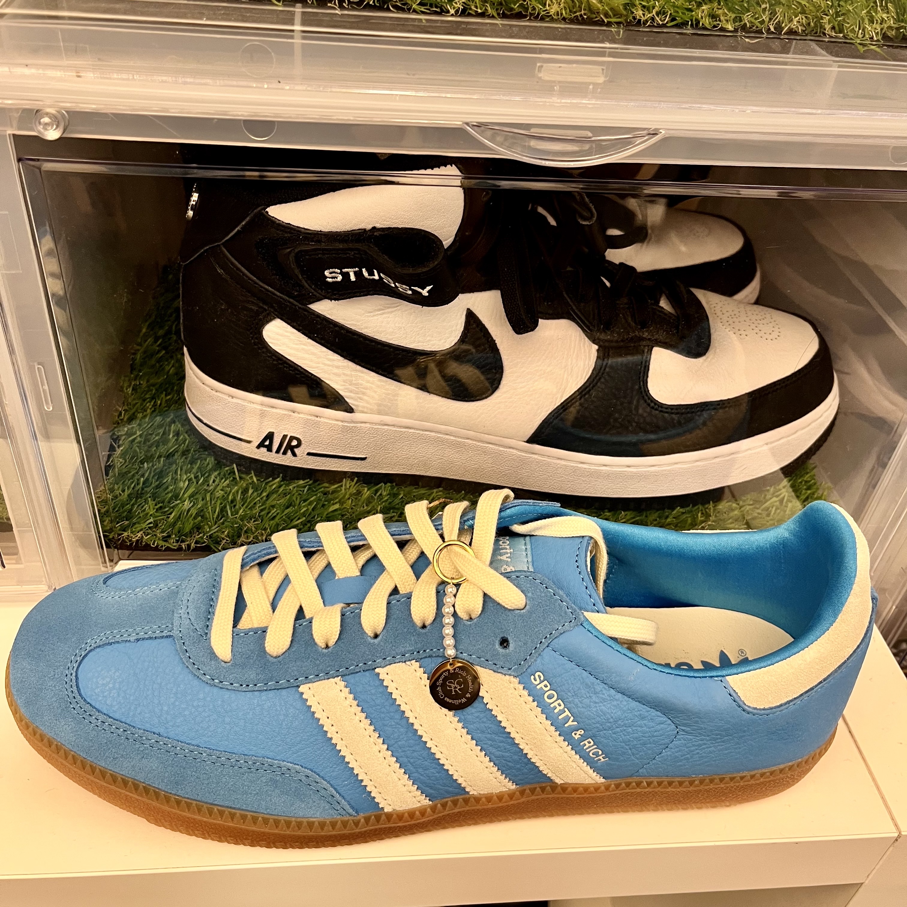 Adidas x Sporty & Rich Samba Blue Rush Cream White 착용 스타일 - 3