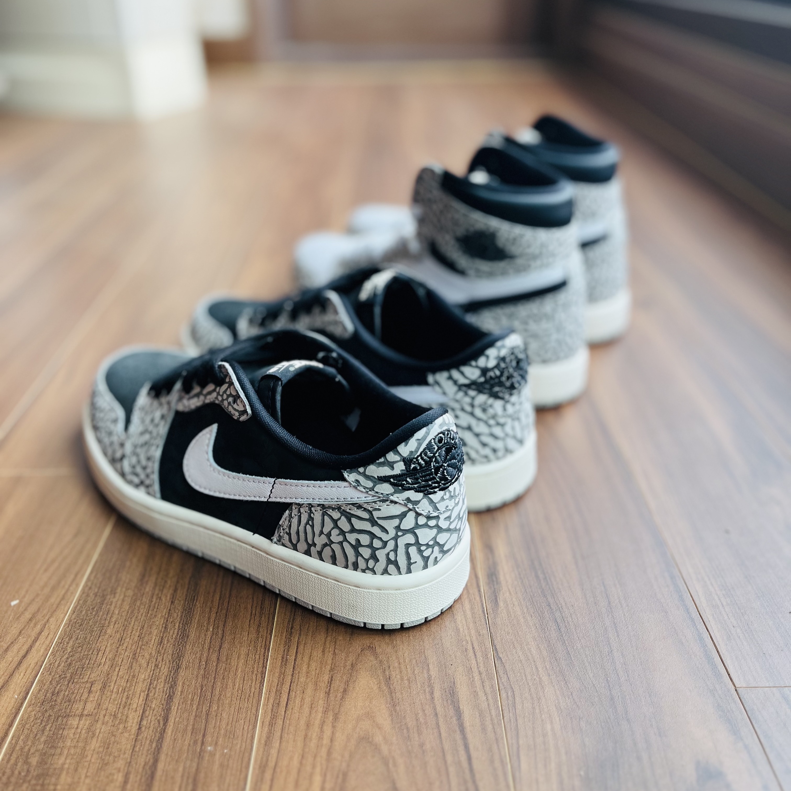 Jordan 1 Retro Low OG Black Cement, Jordan 1 Retro High OG White Cement 착용 스타일