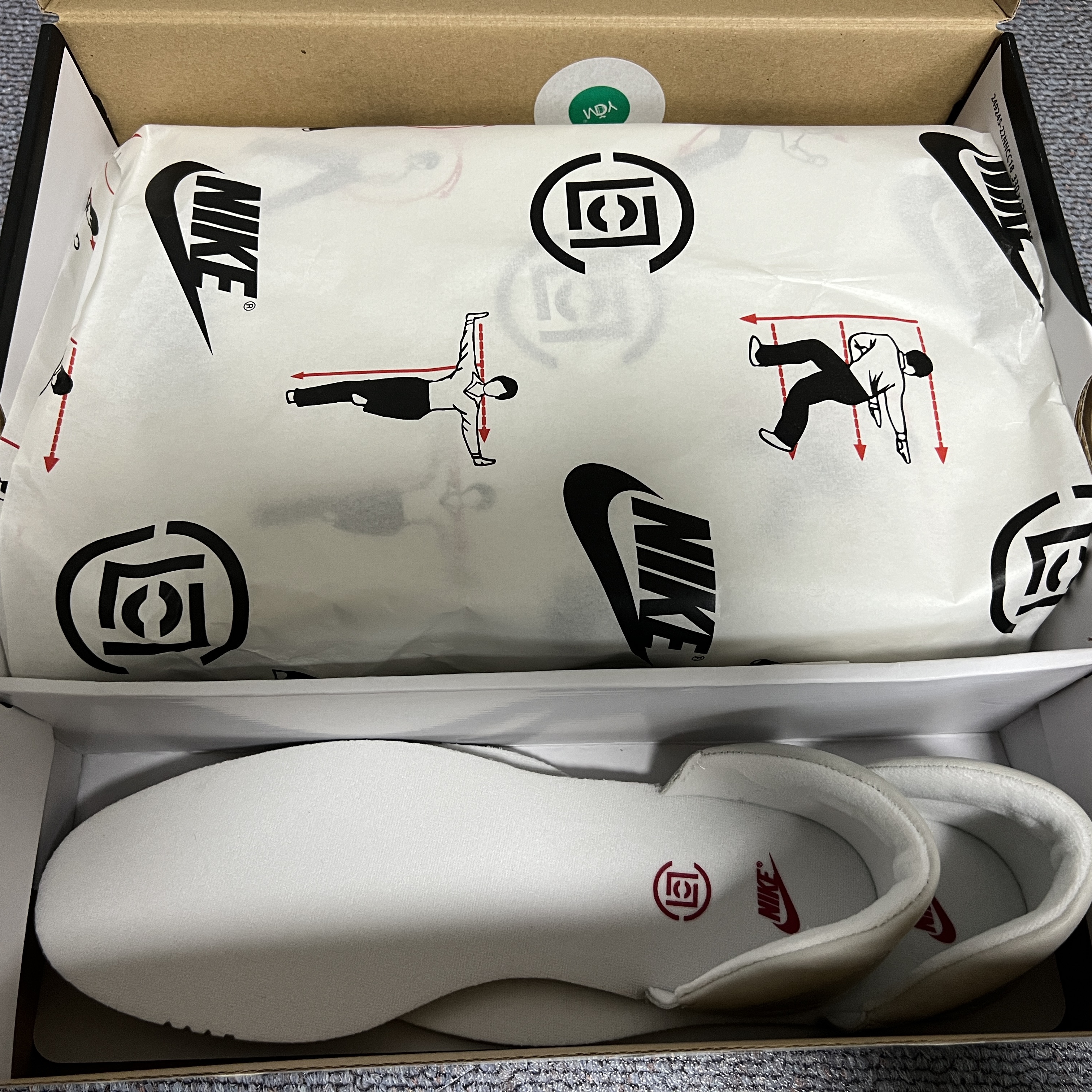 Nike x Clot Cortez SP White and Game Royal 착용 스타일 - 2