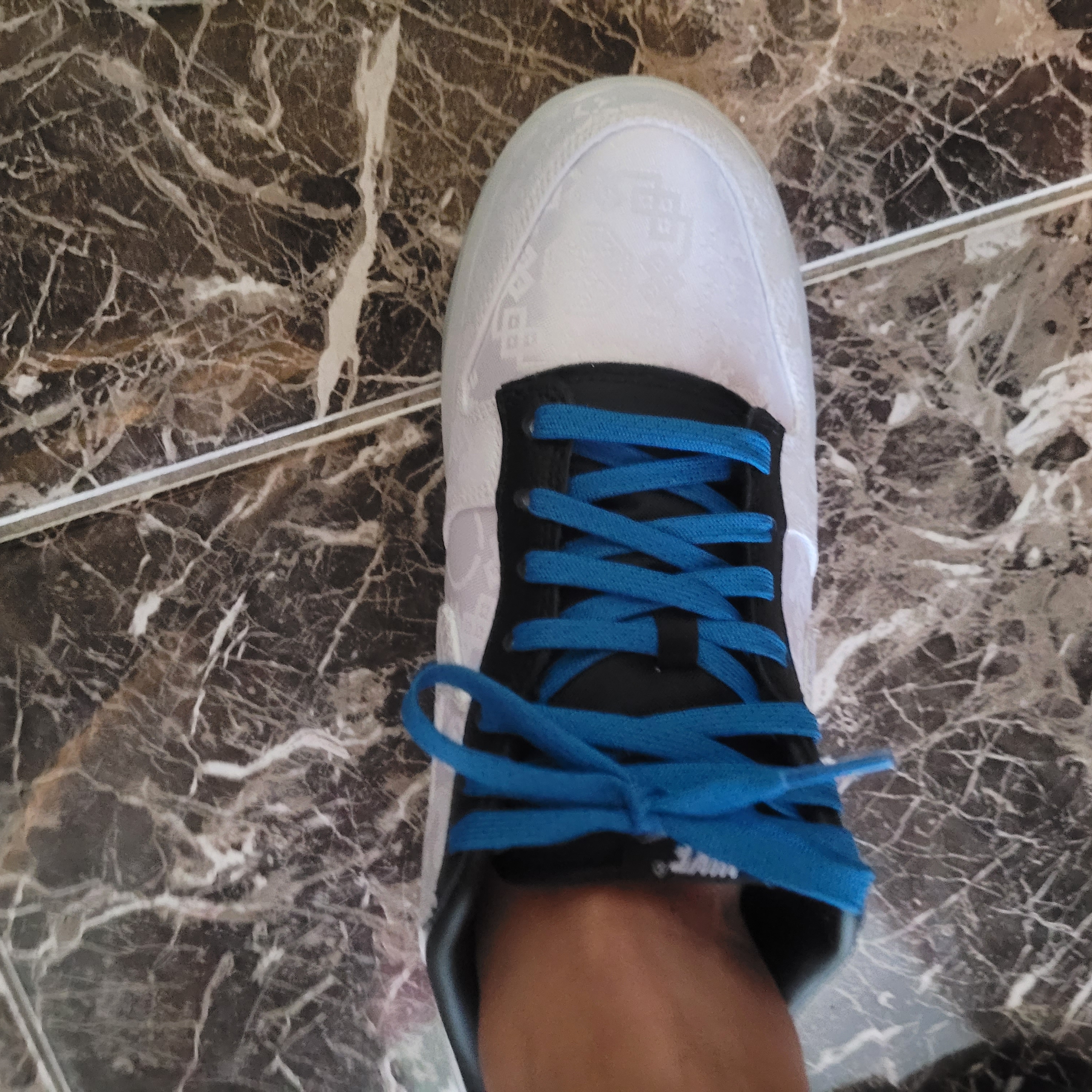 Nike x Clot x Fragment Dunk Low Black and White 착용 스타일