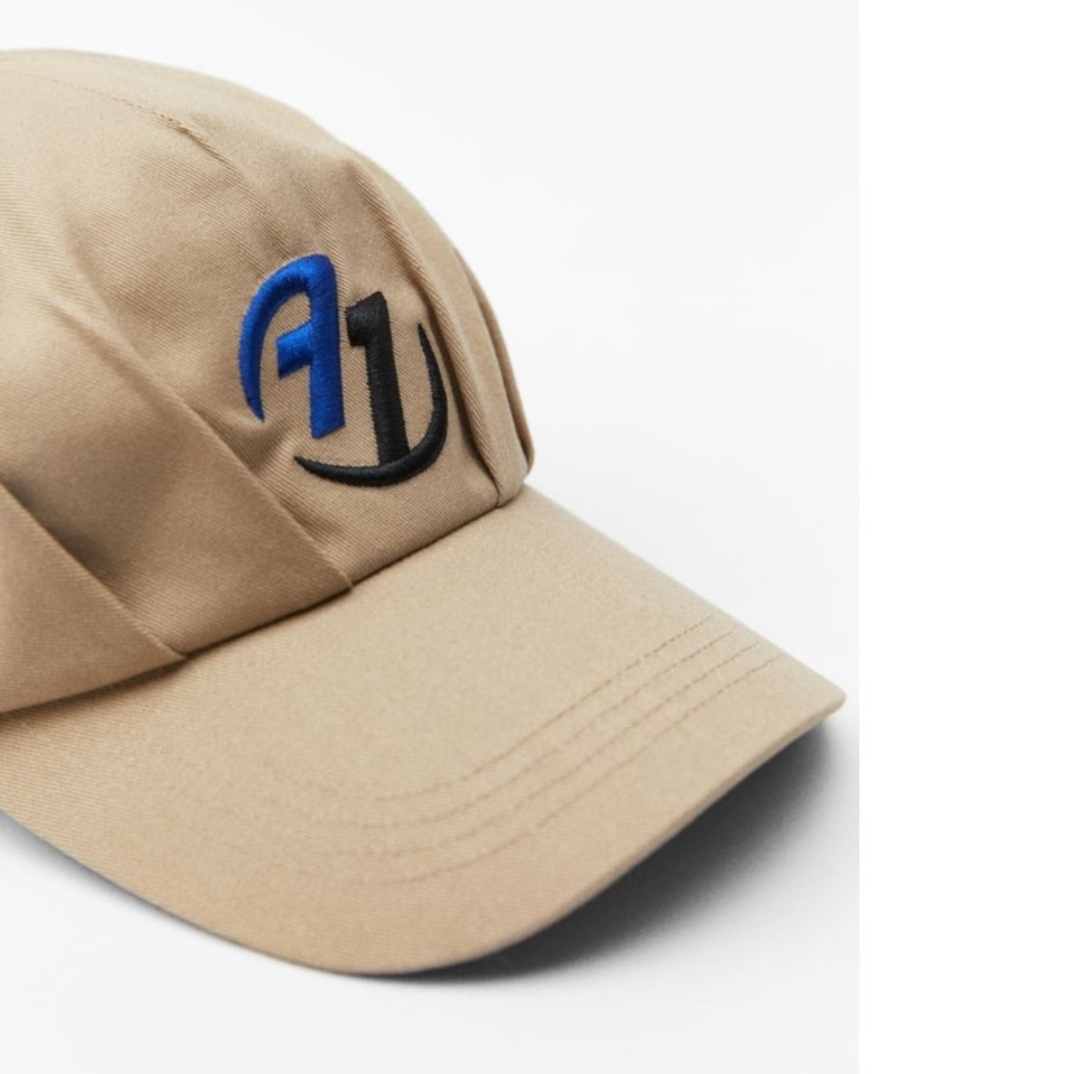 Ader Error x Zara Pleated Cap Beige 착용 스타일
