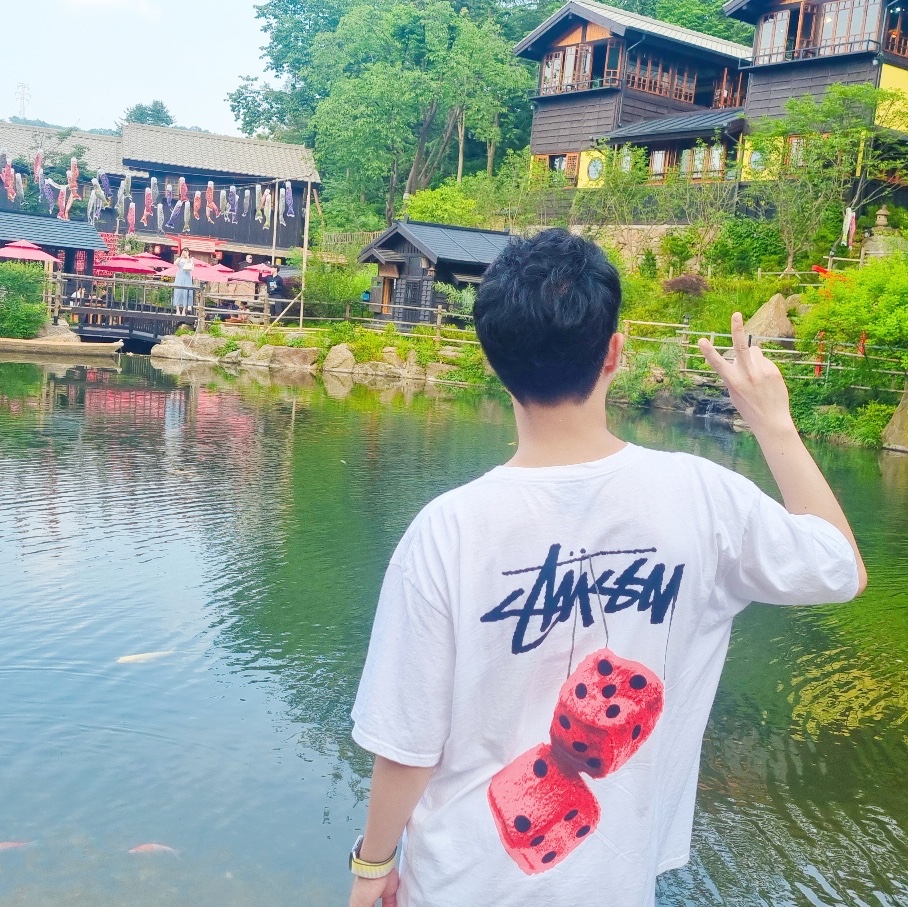 Stussy Fuzzy Dice T-Shirt White, Apple Watch Series 7 41mm Cellular Green Aluminum Case with Sport Band Clover (Korean Ver.) 착용 스타일