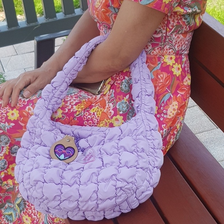 COS Quilted Mini Bag Purple 착용 스타일 - 1