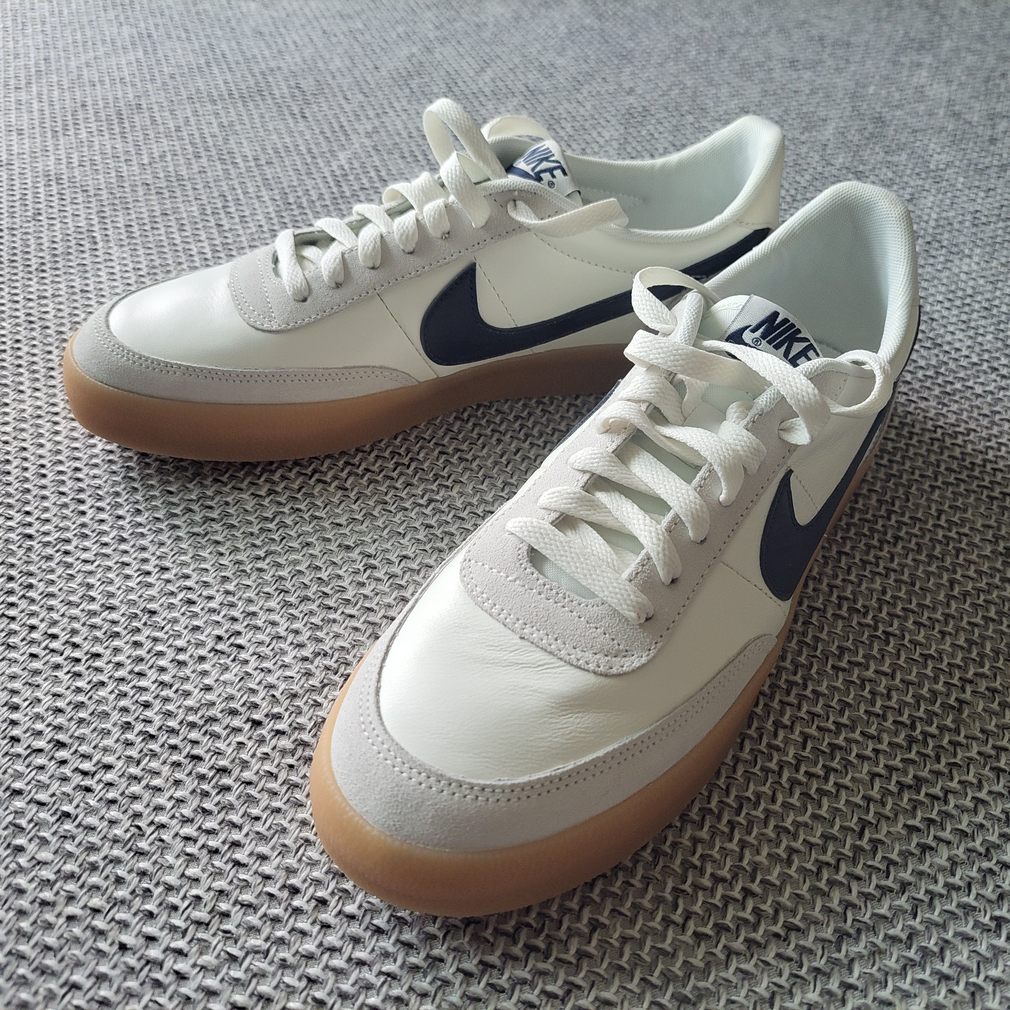 Nike x J.Crew Killshot 2 Sail Midnight Navy 착용 스타일