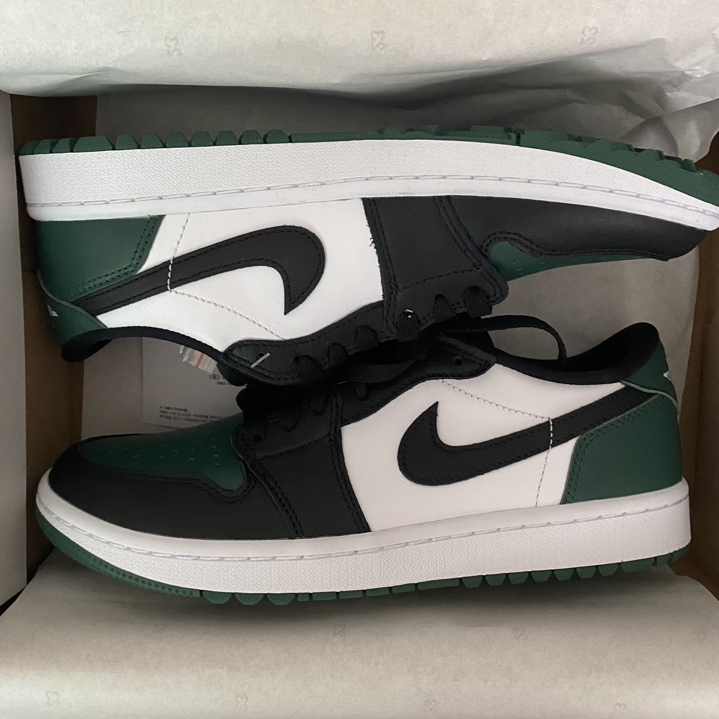 Jordan 1 Low Golf Noble Green 착용 스타일