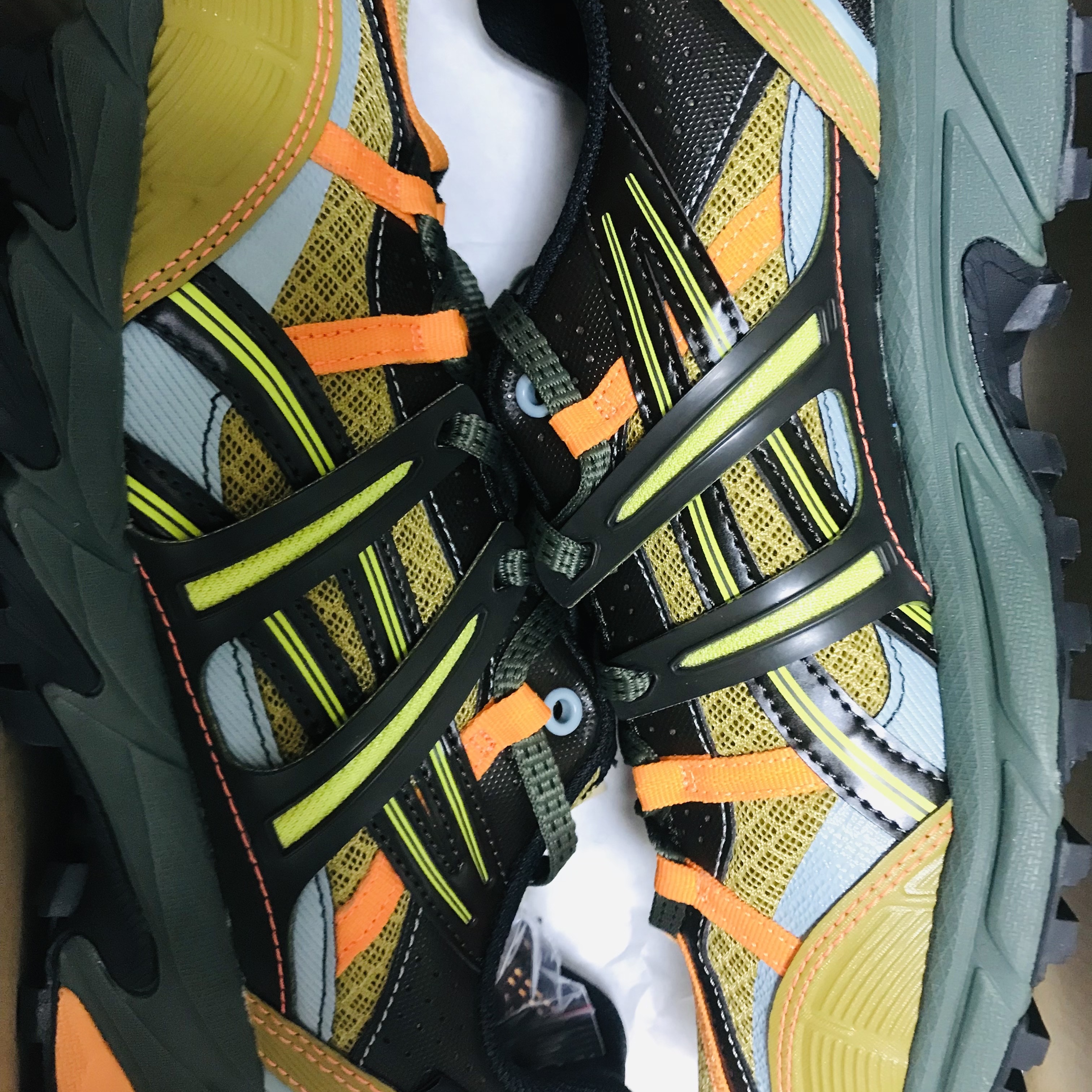 Asics x Andersson Bell Gel-Sonoma 15-50 Olive Oil Dark Brown 착용 스타일