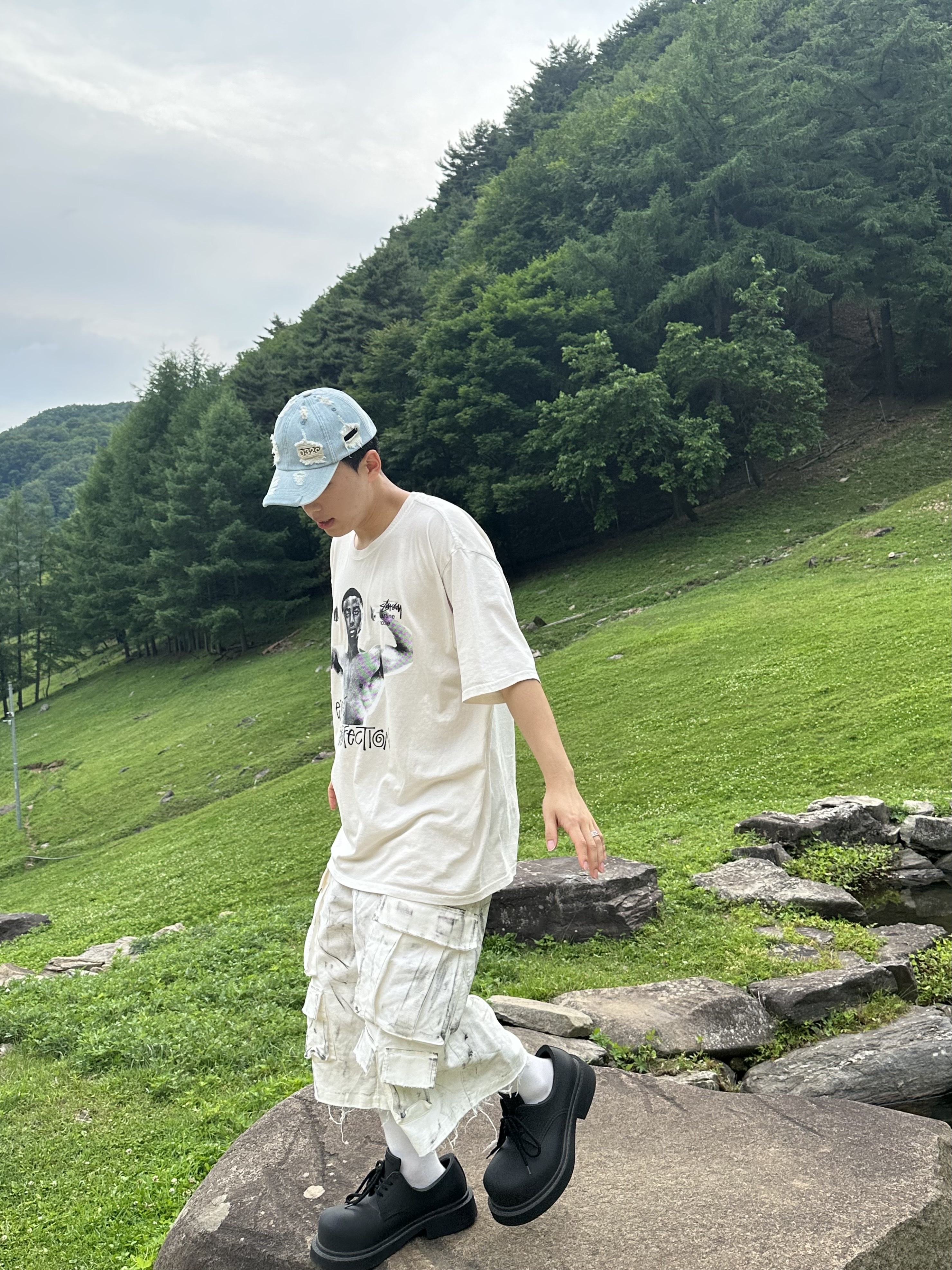 Balenciaga Steroid Derby Black, Stussy x Martine Rose Stand Firm Pigment Dyed T-Shirt Natural 착용 스타일 - 3