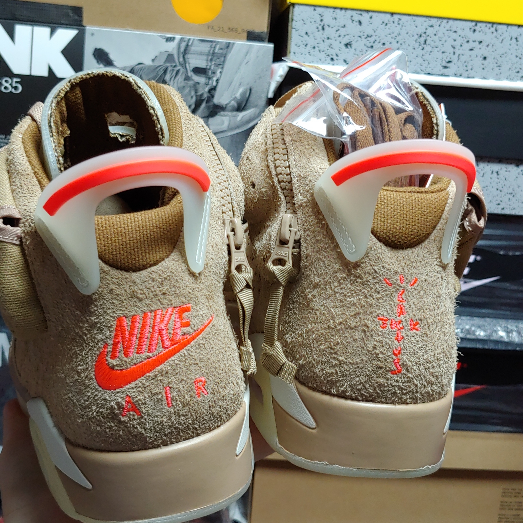 Jordan 6 x Travis Scott Retro SP British Khaki 착용 스타일 - 5