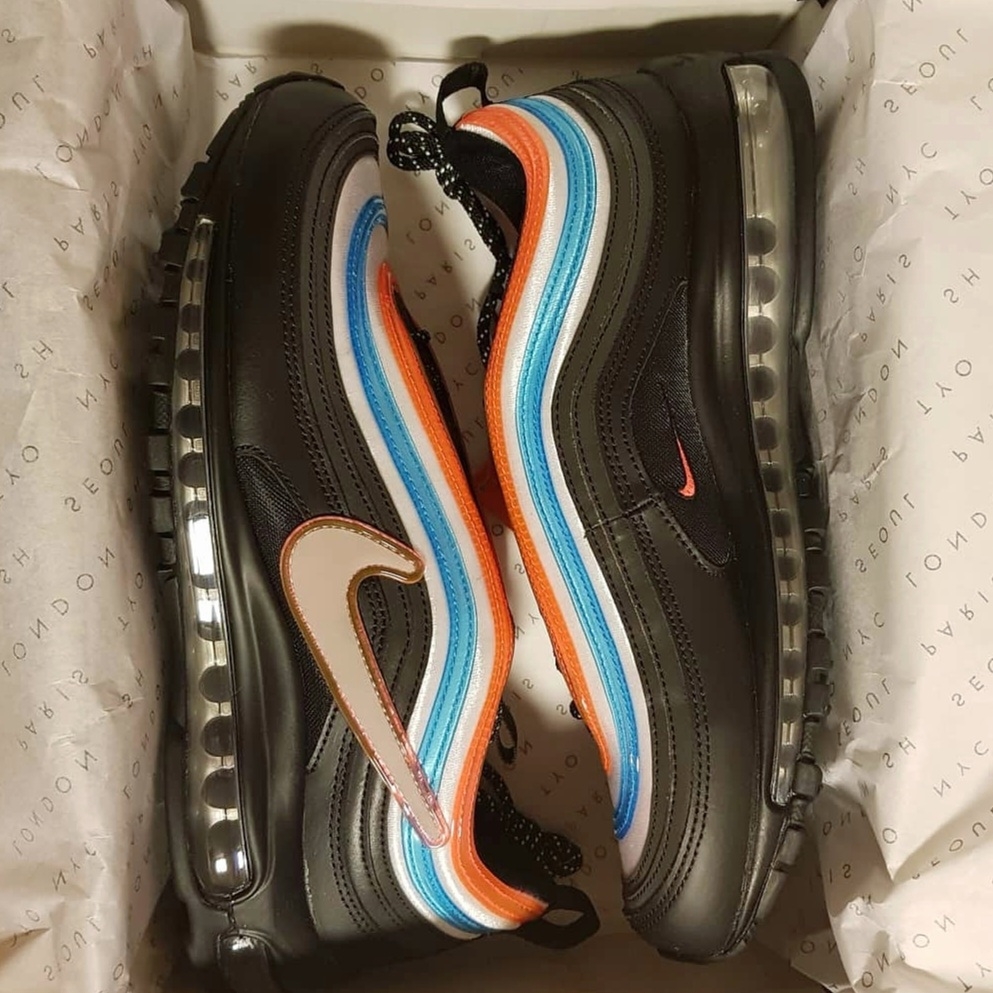 Nike Air Max 97 Neon Seoul 착용 스타일