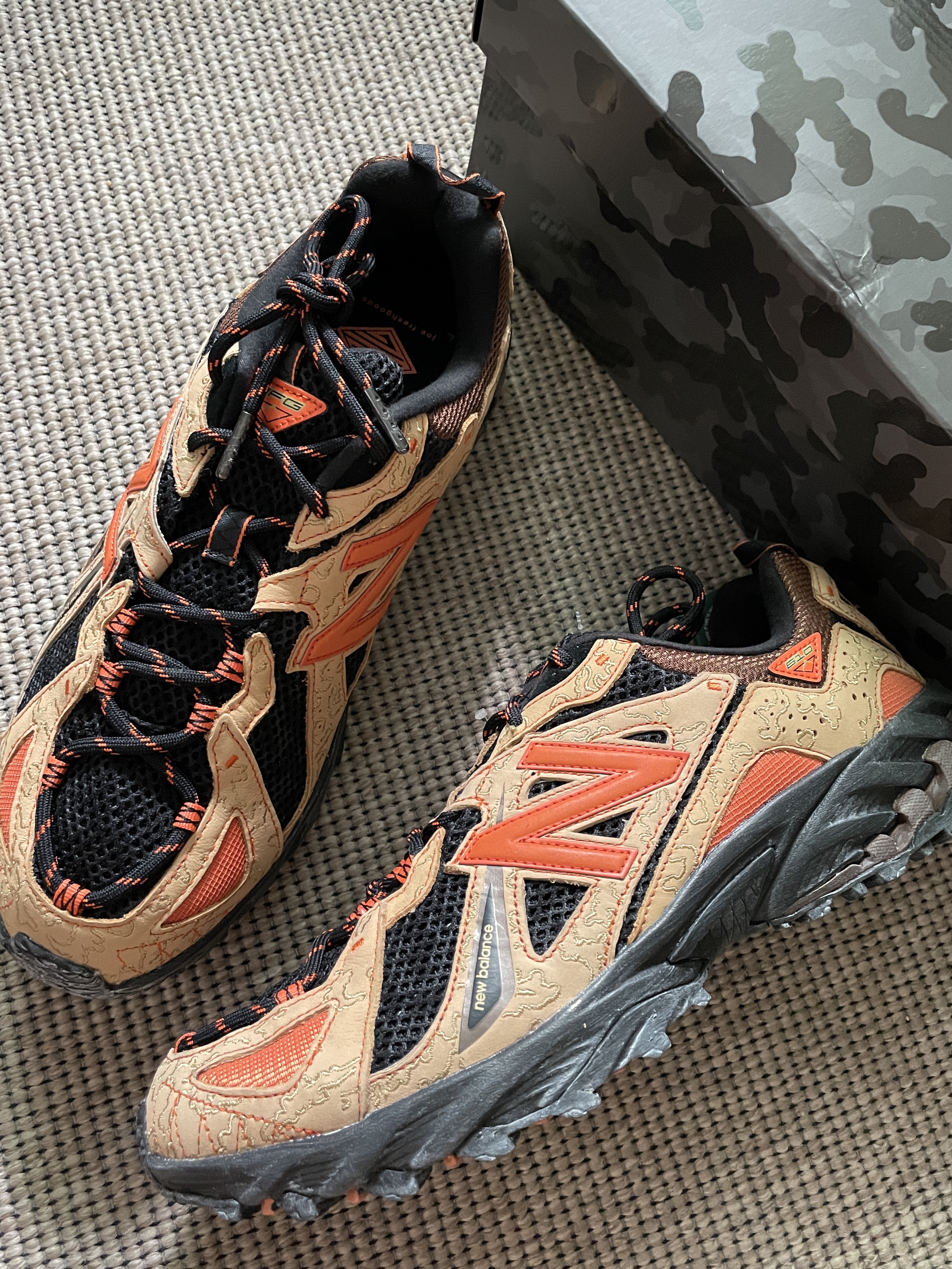 New Balance x Joe Freshgoods Beneath the Surface 610 Lil Desert Brown - D Standard 착용 스타일 - 1