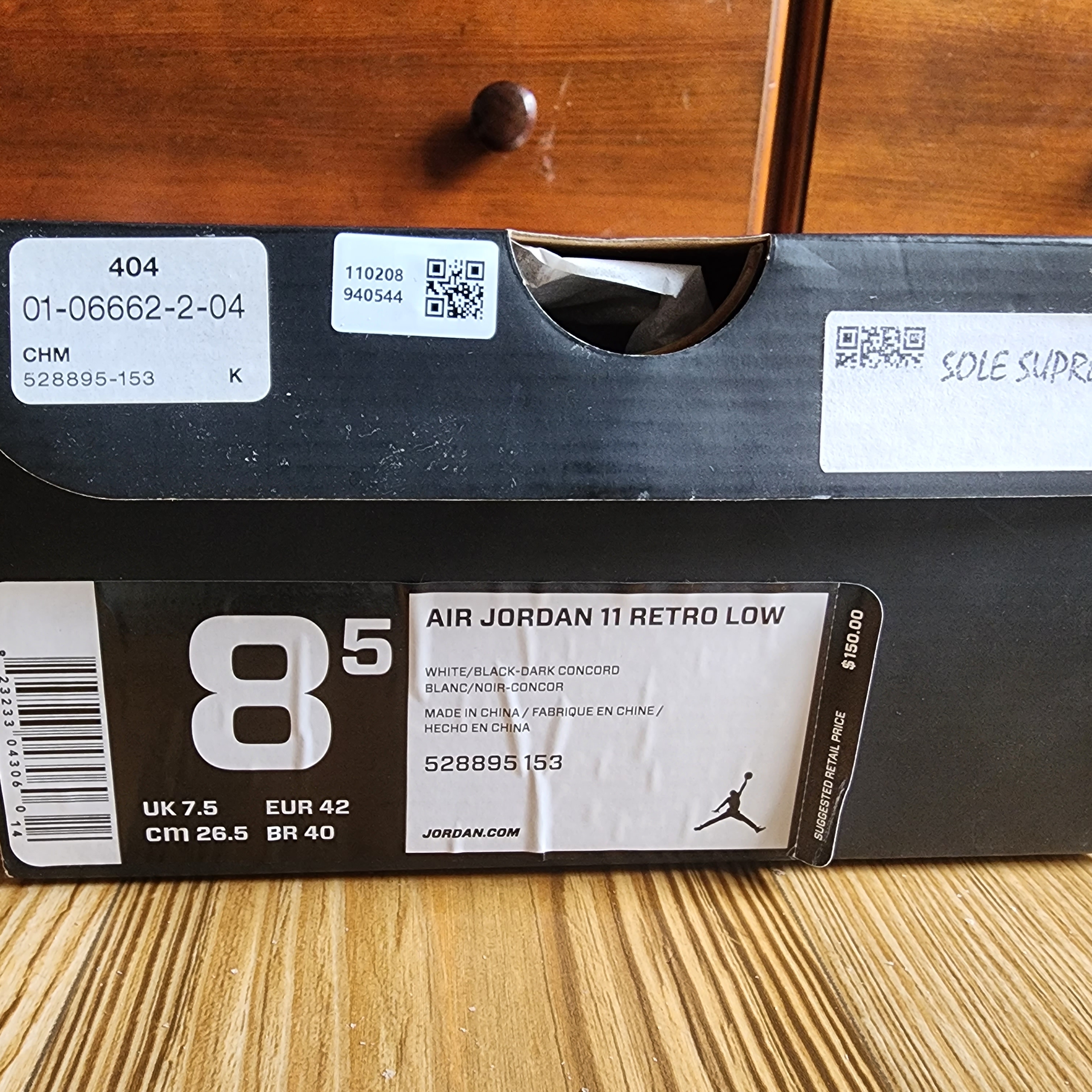 Jordan 11 Retro Low Concord 착용 스타일 - 3