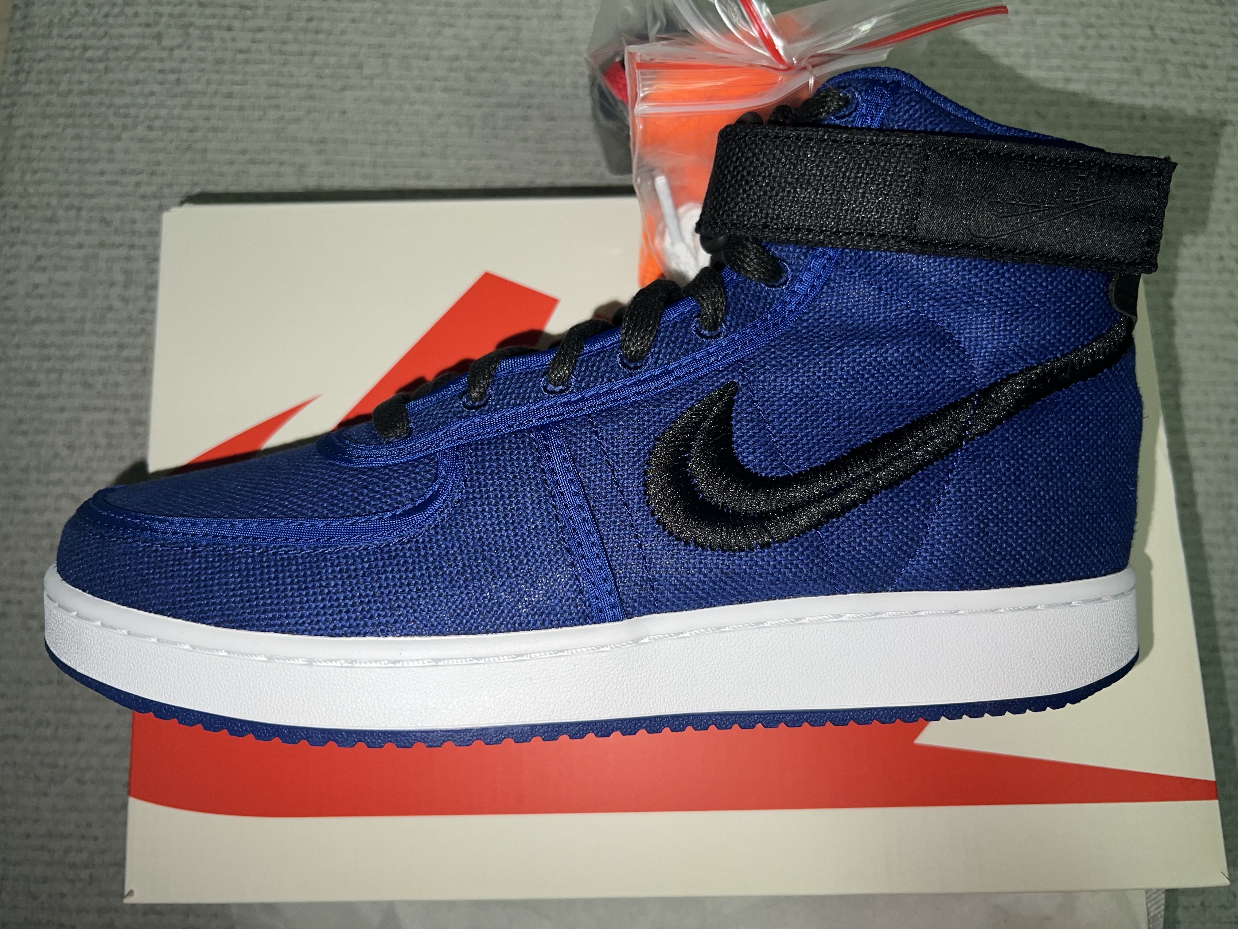 Nike x Stussy Vandal High Deep Royal Blue 착용 스타일