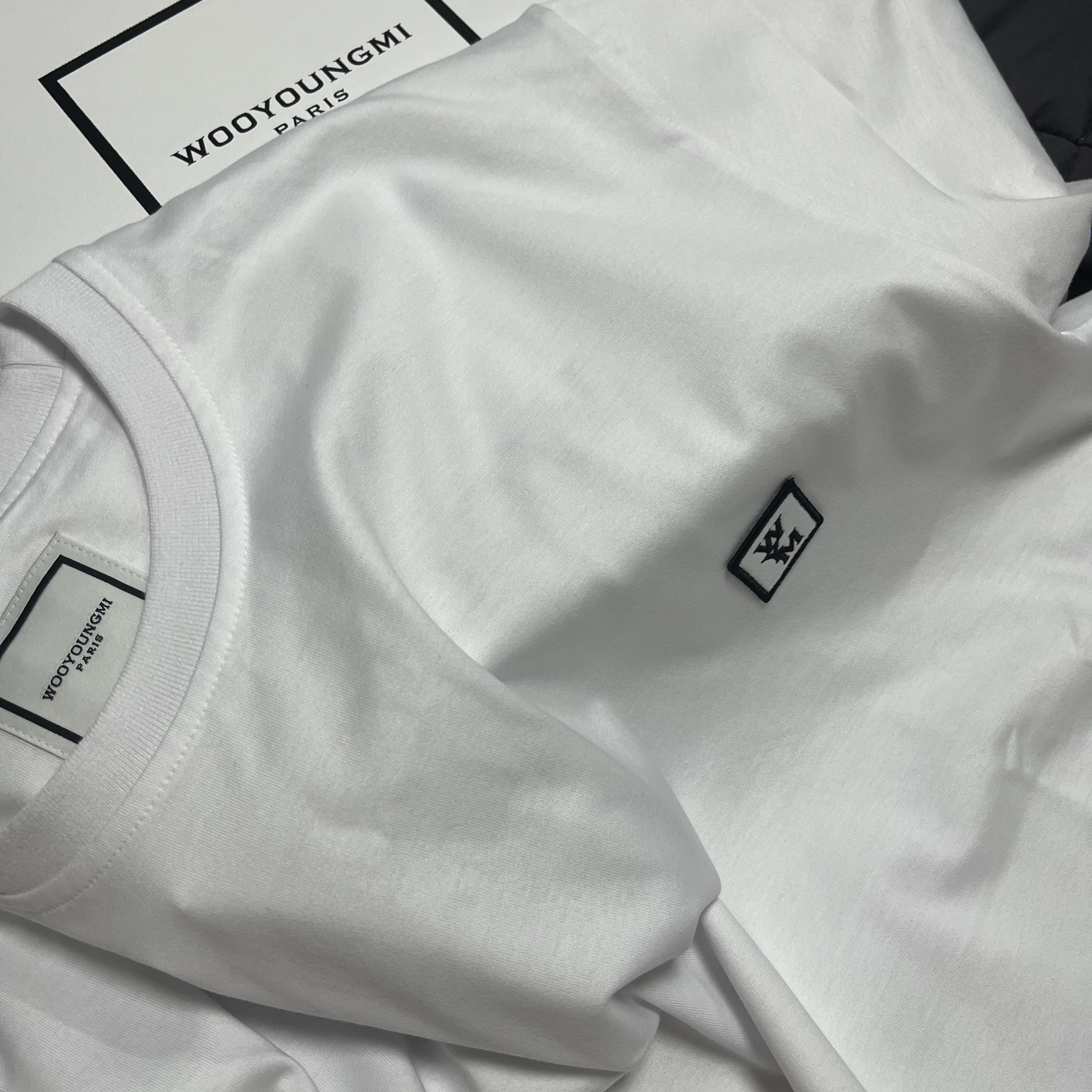 Wooyoungmi Cotton Back Logo T-Shirt White - 23FW 착용 스타일